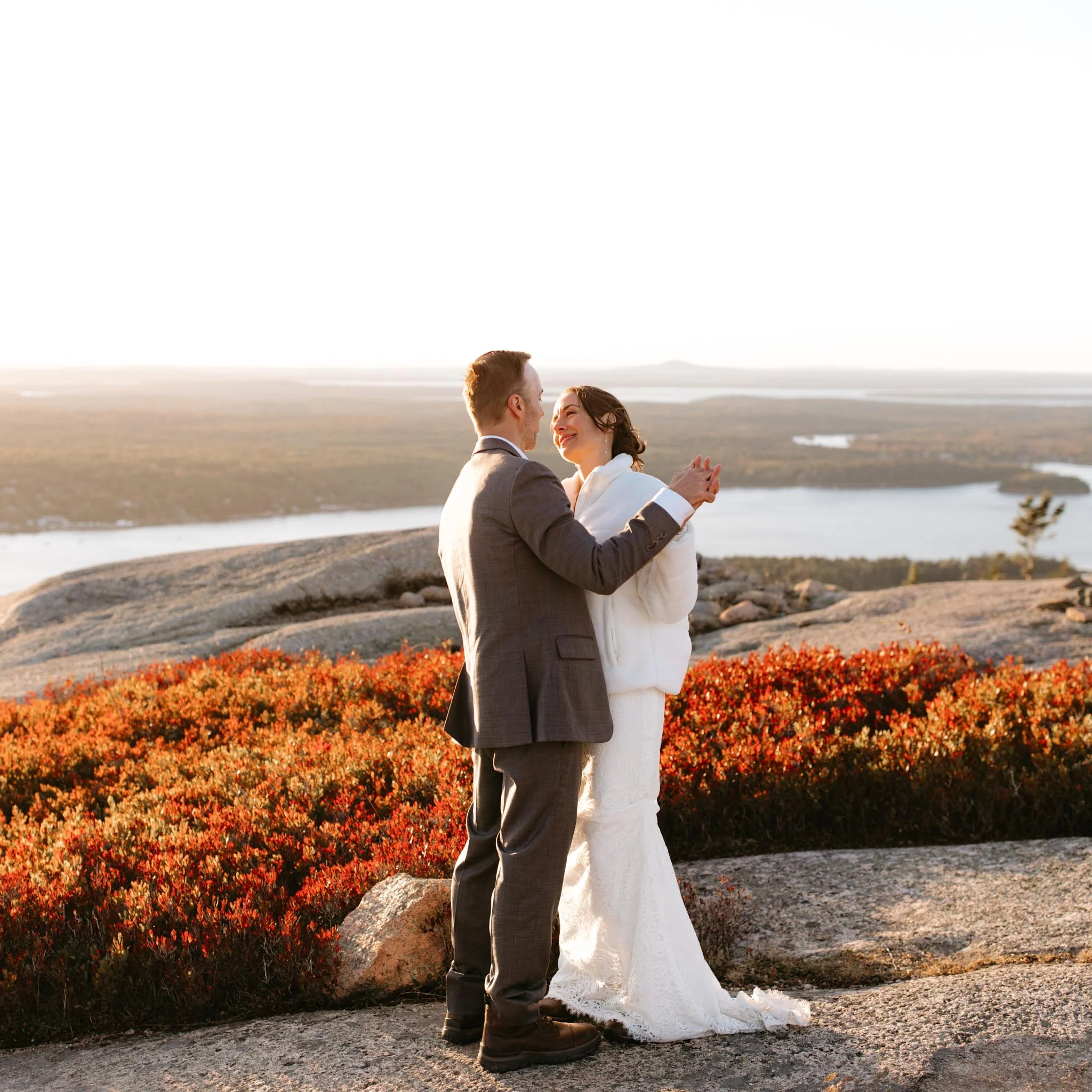 hiking_elopement_in_acadia_national_park_maine-169.jpg