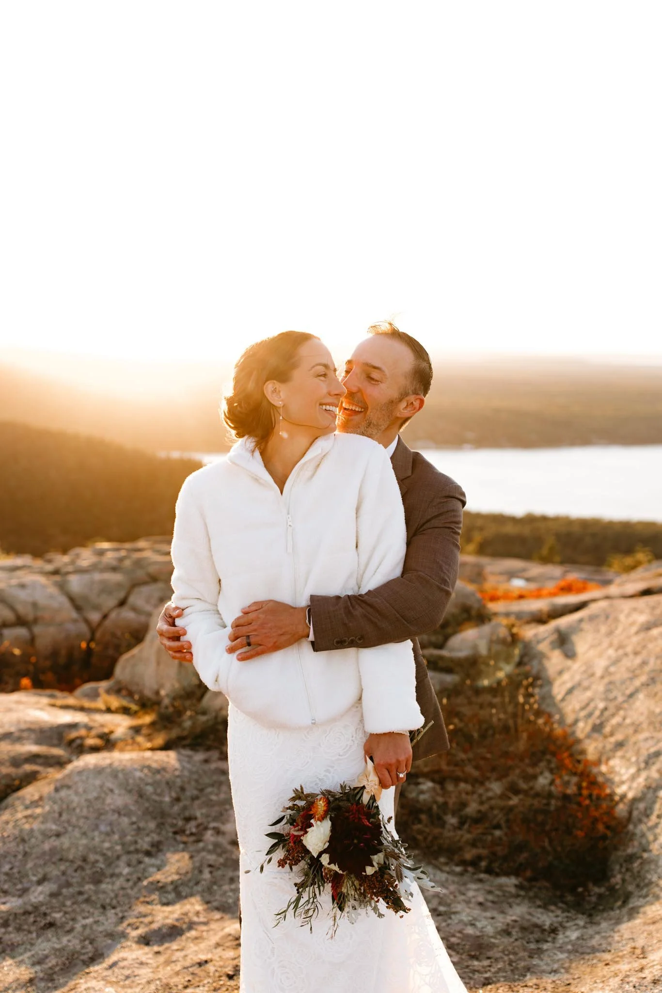 hiking_elopement_in_acadia_national_park_maine-176.jpg