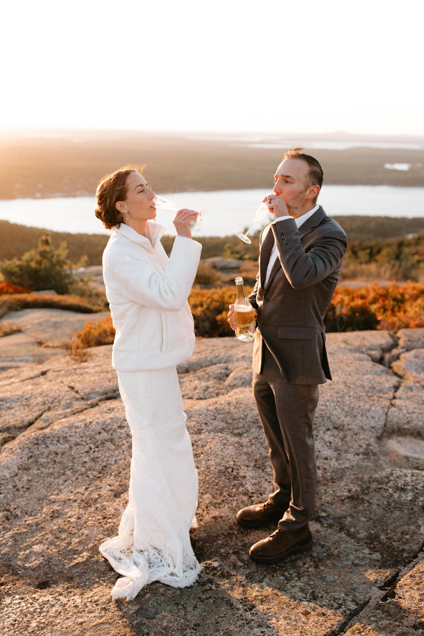 hiking_elopement_in_acadia_national_park_maine-181.jpg
