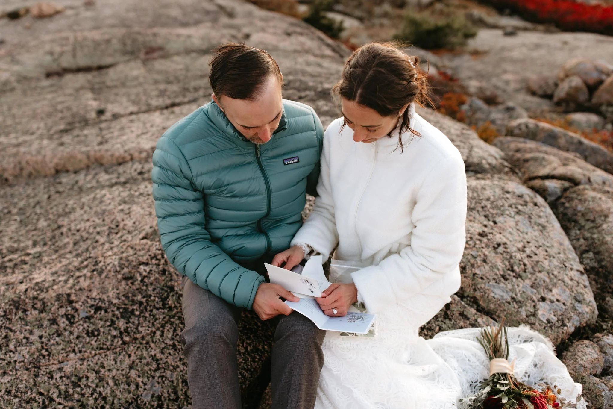 hiking_elopement_in_acadia_national_park_maine-198.jpg