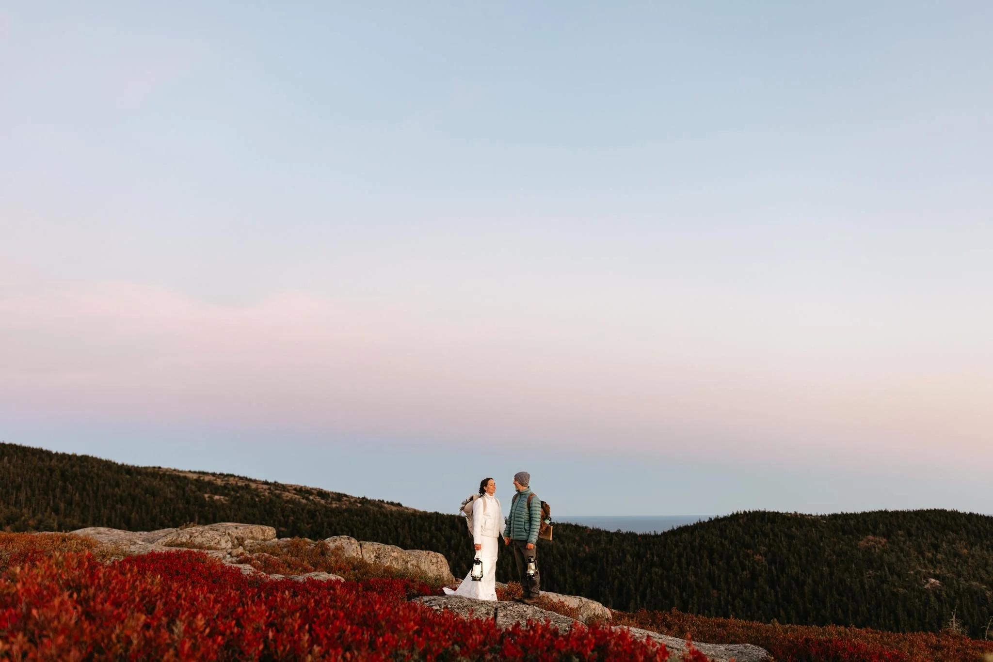 hiking_elopement_in_acadia_national_park_maine-200.jpg