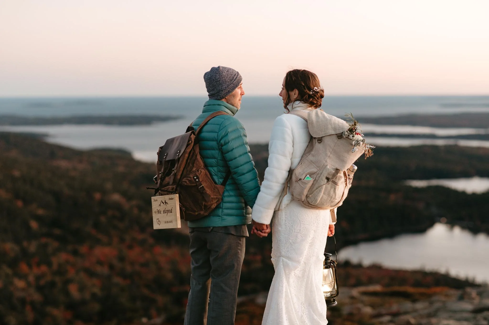 hiking_elopement_in_acadia_national_park_maine-204.jpg