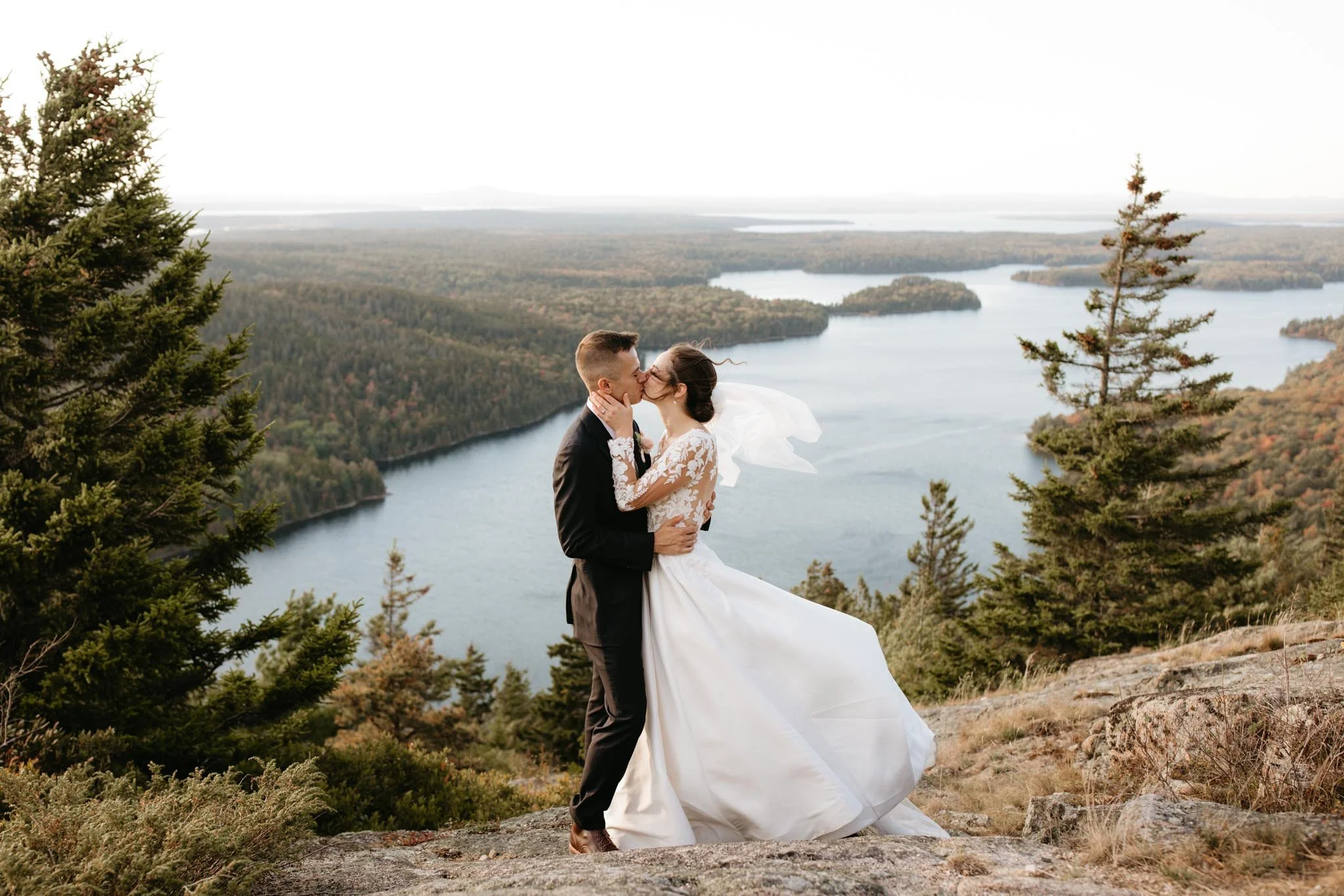 wedding-at-little-hunters-beach-in-acadia-national-park-nicole-daacke-photography-165.jpg