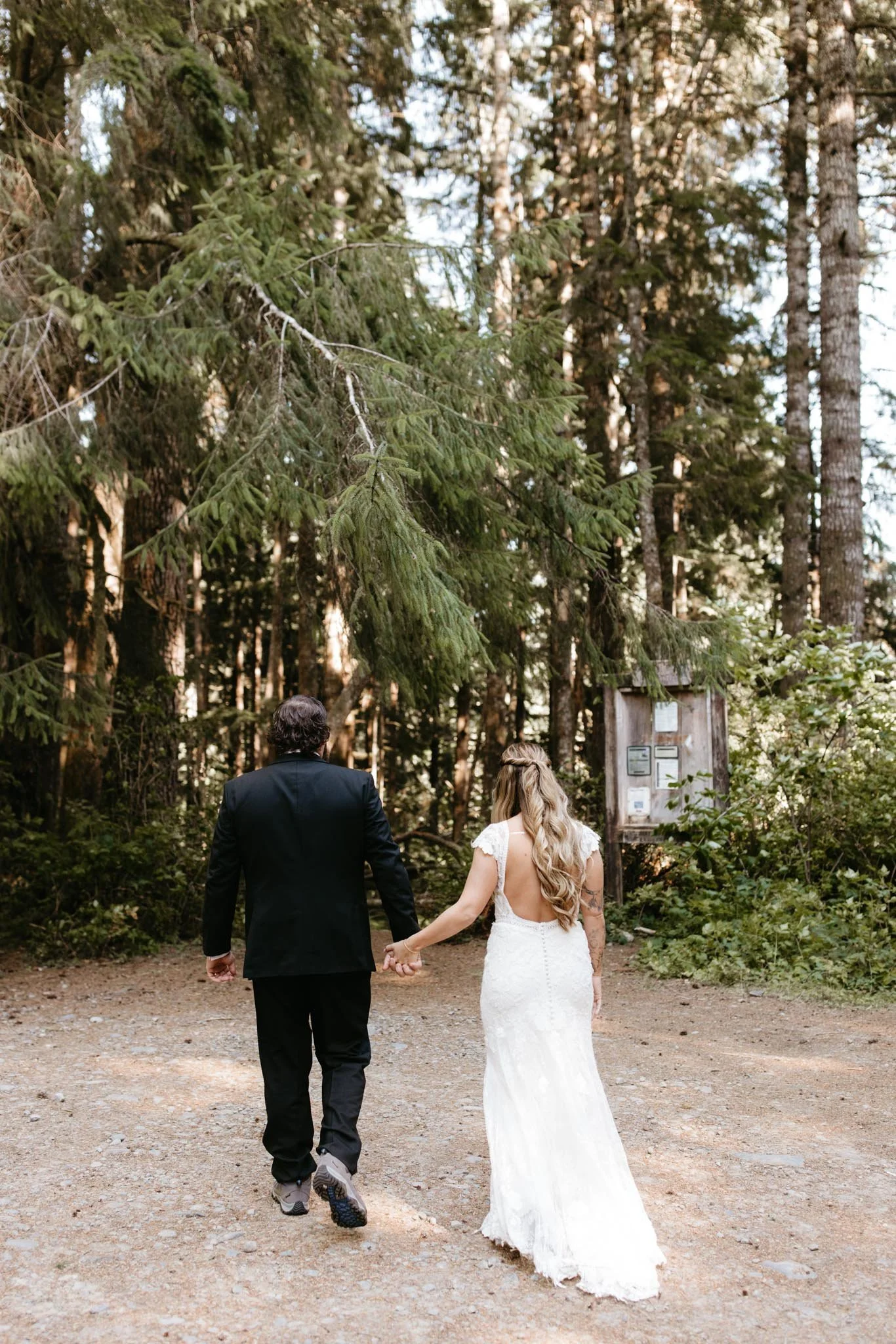 Olympic-National-Park-elopement-with-family-Nicole-Daacke-Photography-56.jpg