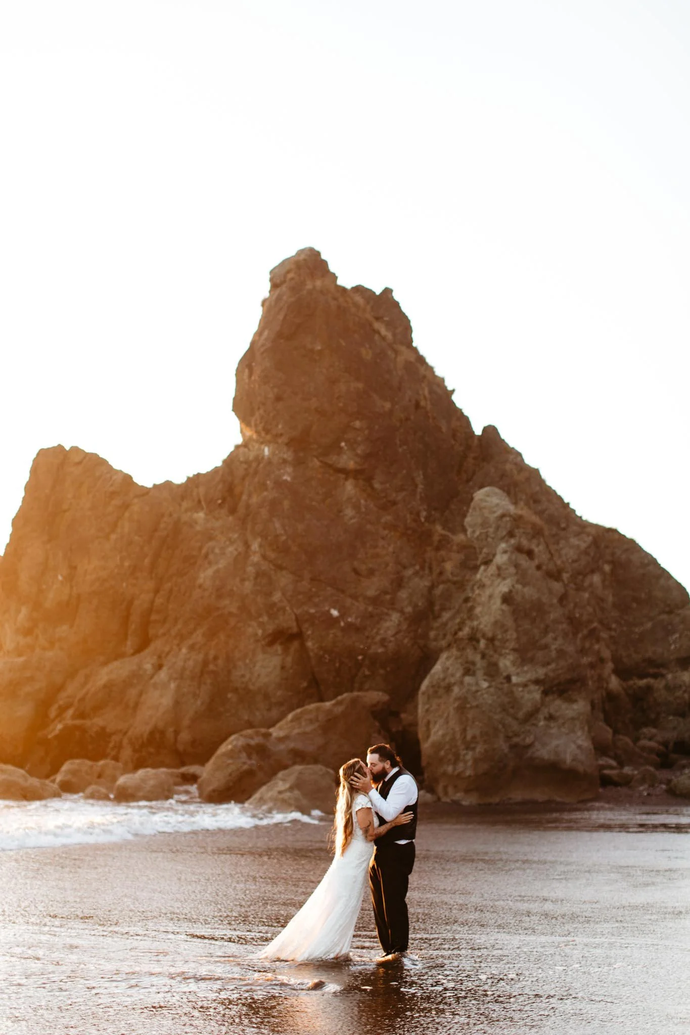 Olympic-National-Park-elopement-with-family-Nicole-Daacke-Photography-89.jpg