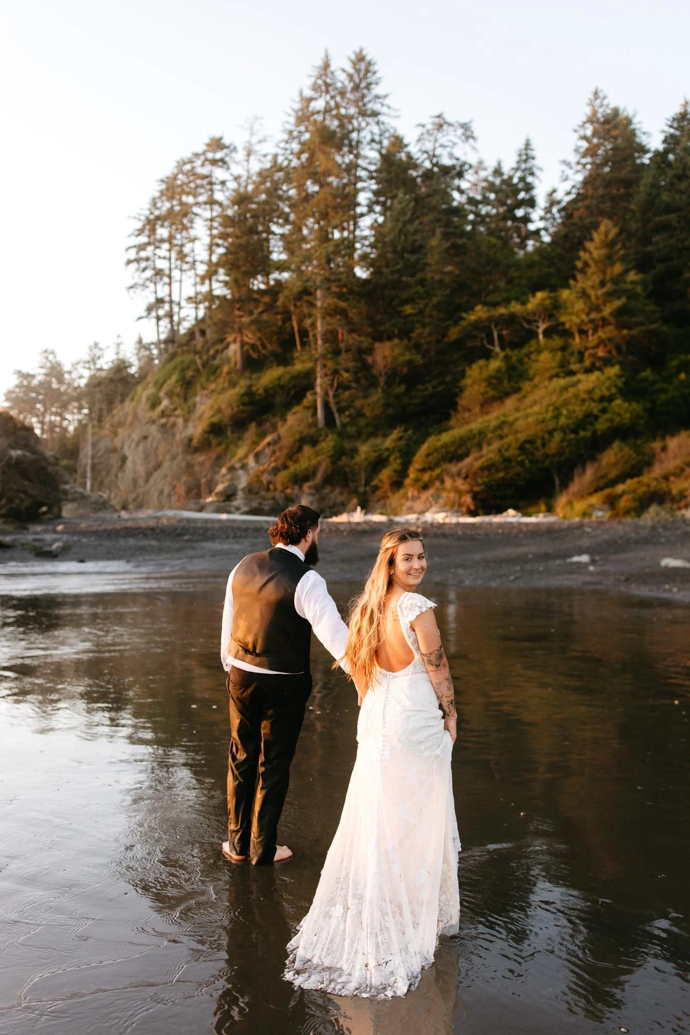 Olympic-National-Park-elopement-with-family-Nicole-Daacke-Photography-95.jpg
