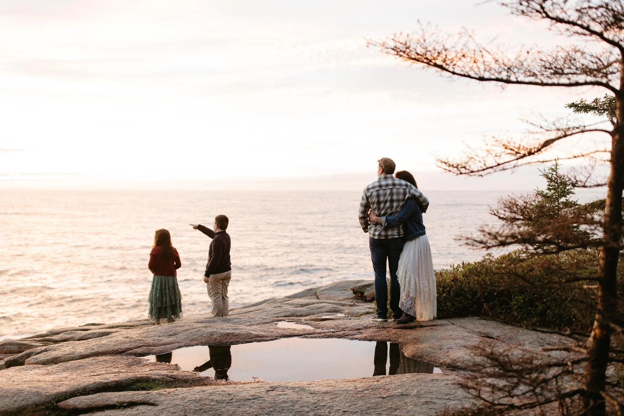 destination-wedding-in-acadia-national-park-nicole-daacke-photography-5.jpg