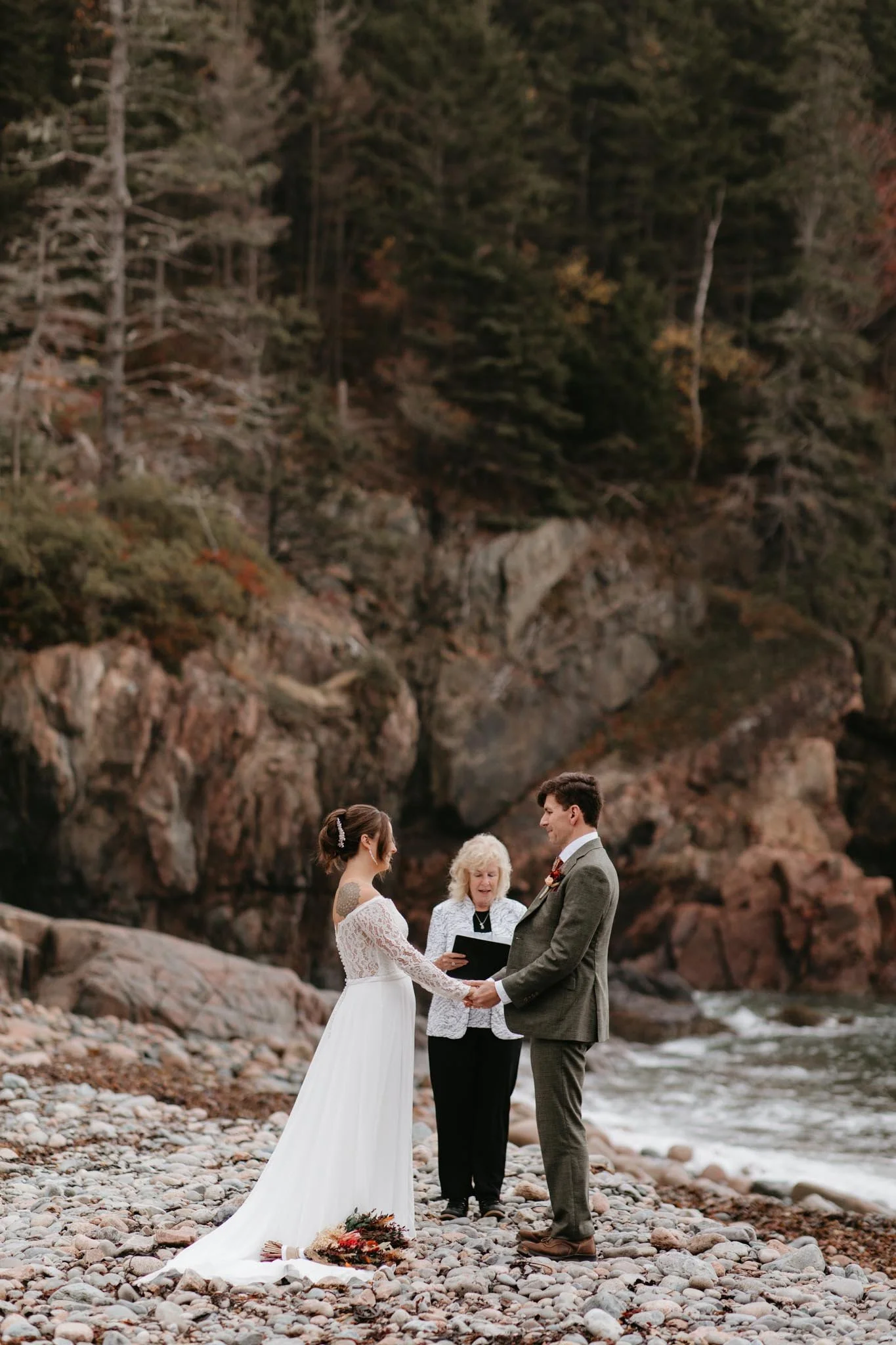 adventure-elopement-in-acadia-national-park-nicole-daacke-photography-9245.jpg