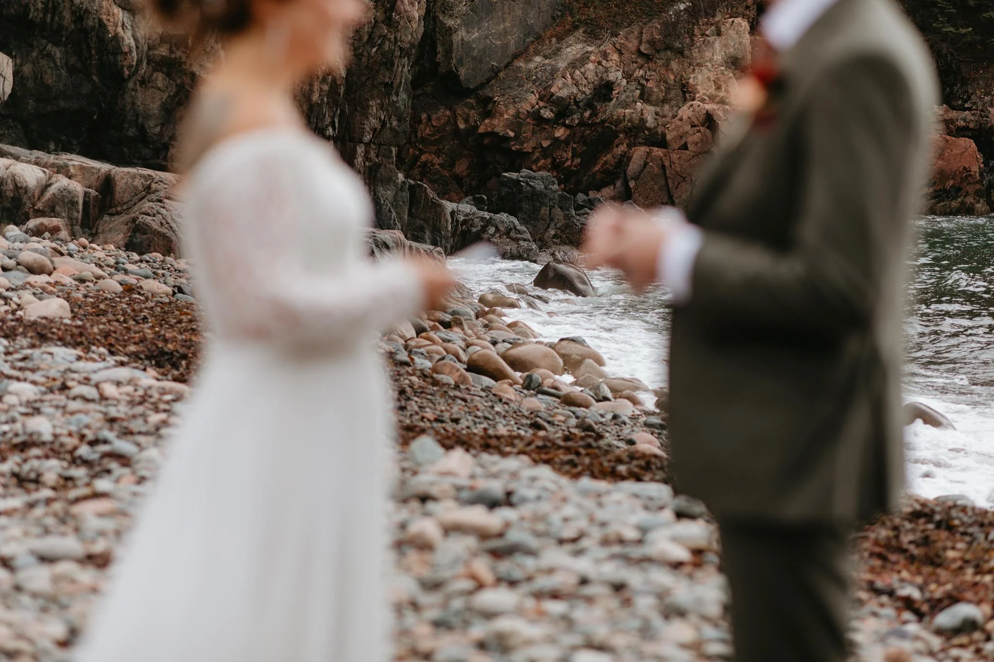 adventure-elopement-in-acadia-national-park-nicole-daacke-photography-9263.jpg