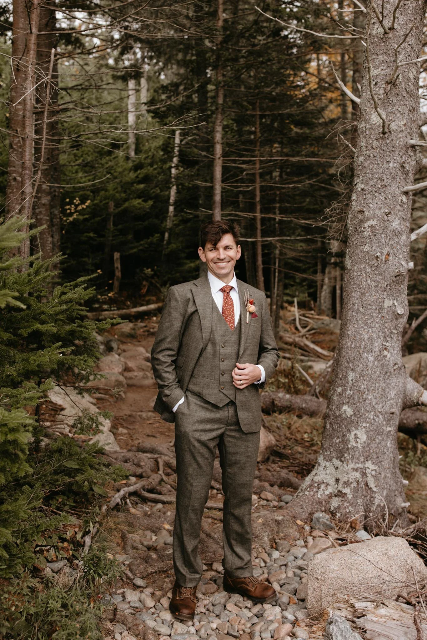 adventure-elopement-in-acadia-national-park-nicole-daacke-photography-3829.jpg