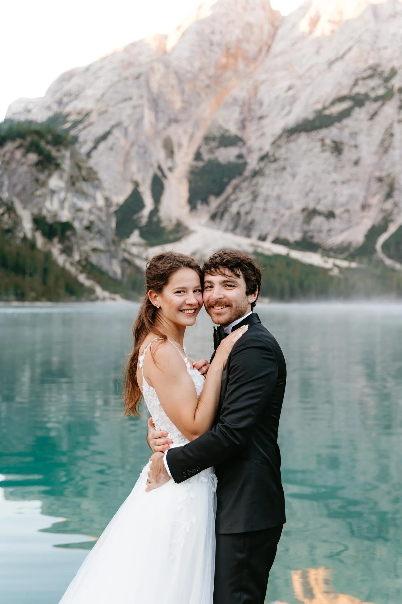 elopement-at-lago-di-braies-boathouse-in-the-dolomites-nicole-daacke-photography-163.jpg