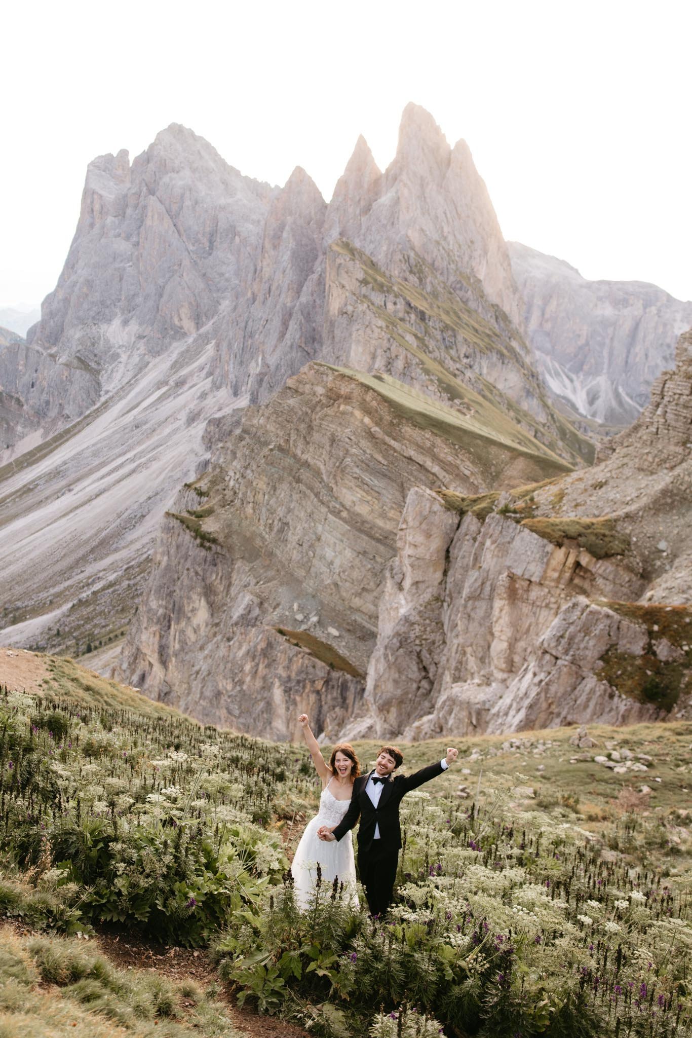 sunrise-hiking-elopement-in-the-dolomites-seceda-italy-alpe-di-suisi-mountain-biking-nicole-daacke-photography-708.jpg