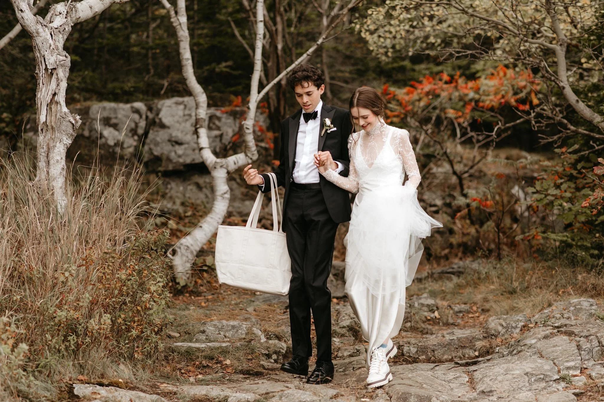 bar-harbor-elopement-with-guests-nicole-daacke-photography-448.jpg