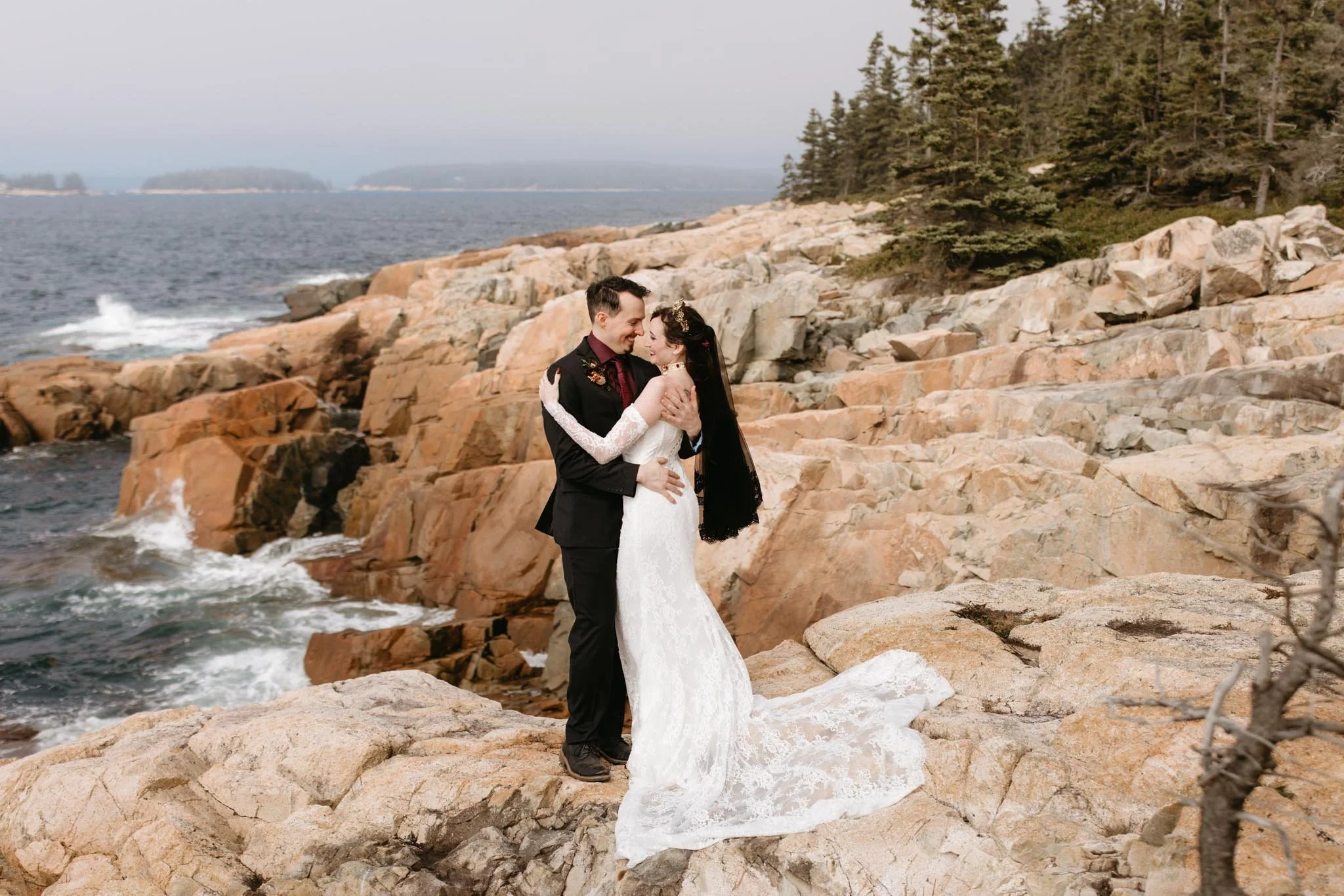 Best-places-to-elope-in-acadia-national-park-Nicole-Daacke-Photography-109.jpg