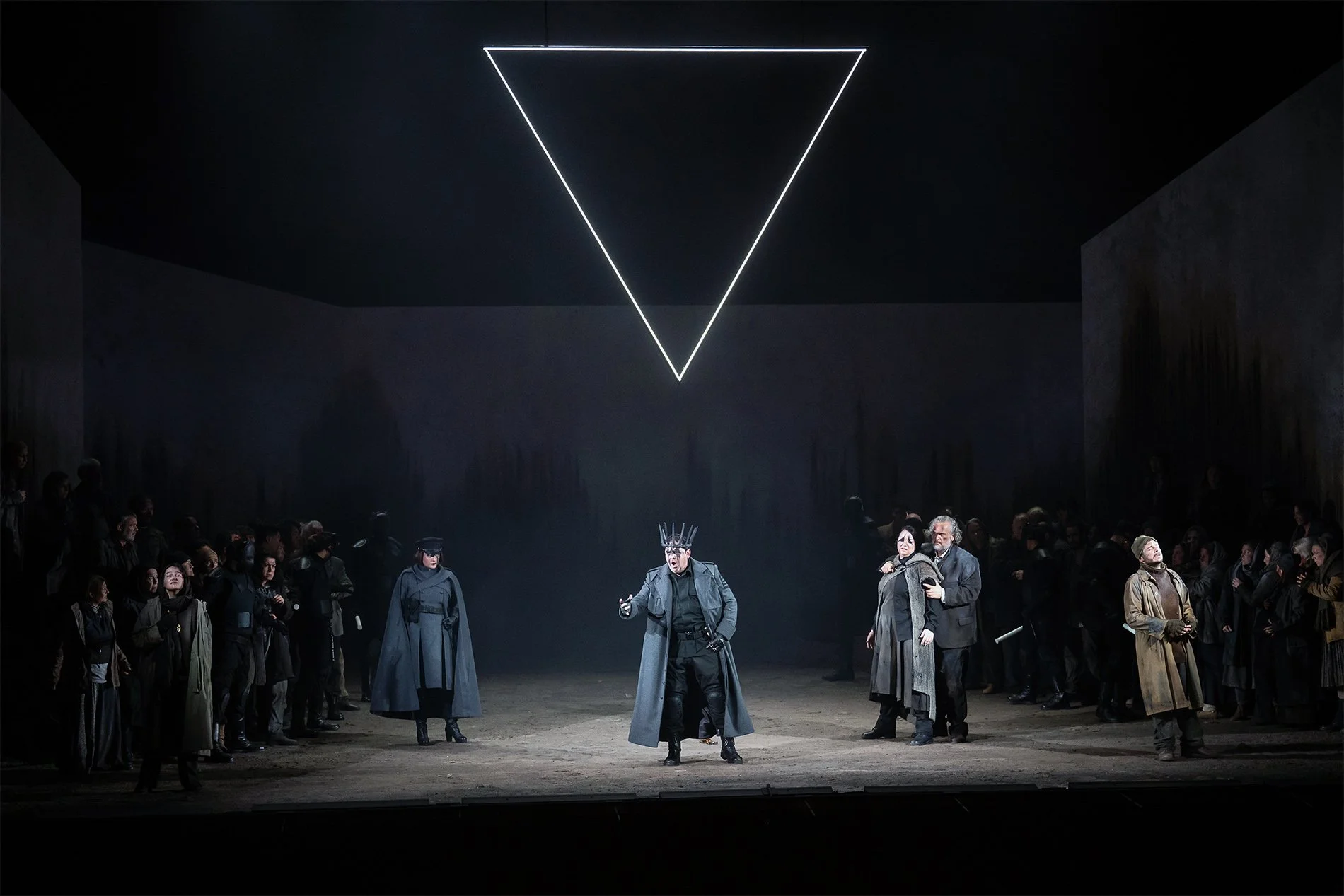 Anna Bonomelli_Nabucco_generale_1cast_1176_ph©RolandoPaoloGuerzoni.jpg