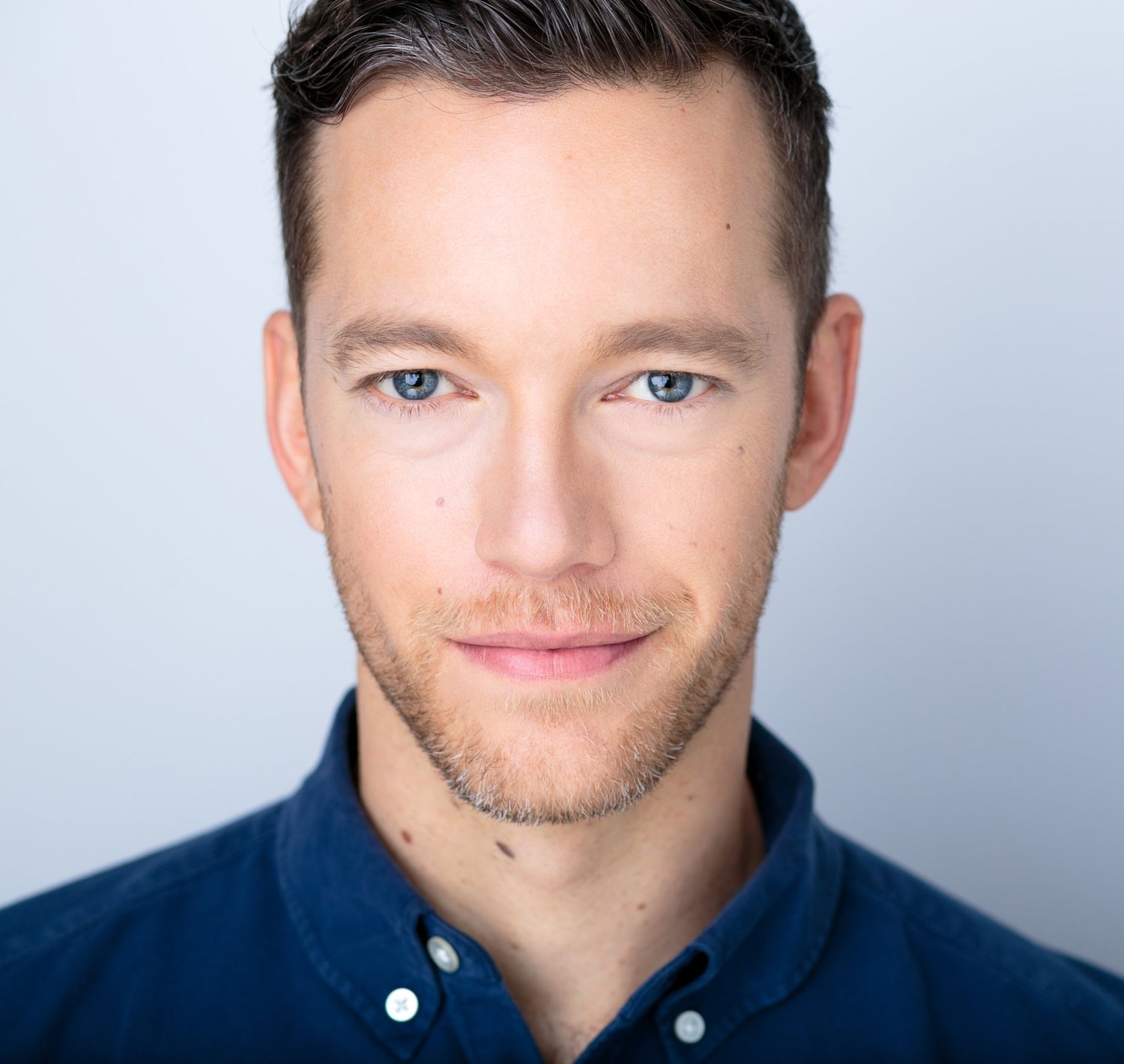 Jonothon-Lyons-Headshot-Hi-Res.jpg