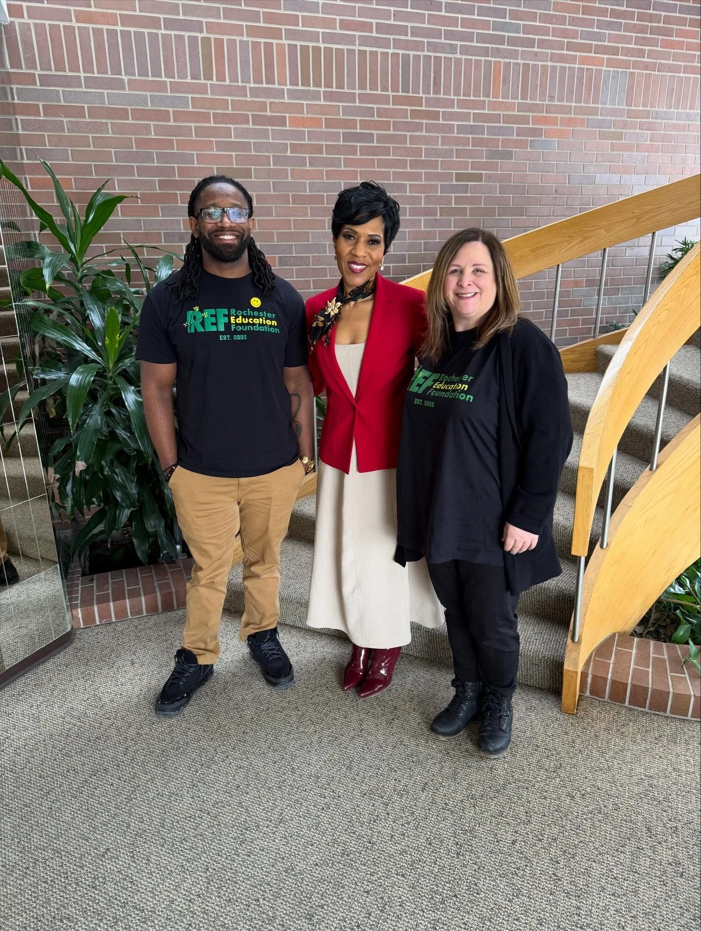 Thanks to Lynnette Adams for having us. We look forward to being on Rochester In Focus on Sunday 10! 

#ref #collegeaccessandsuccess #rochesterny #smile #fafsa