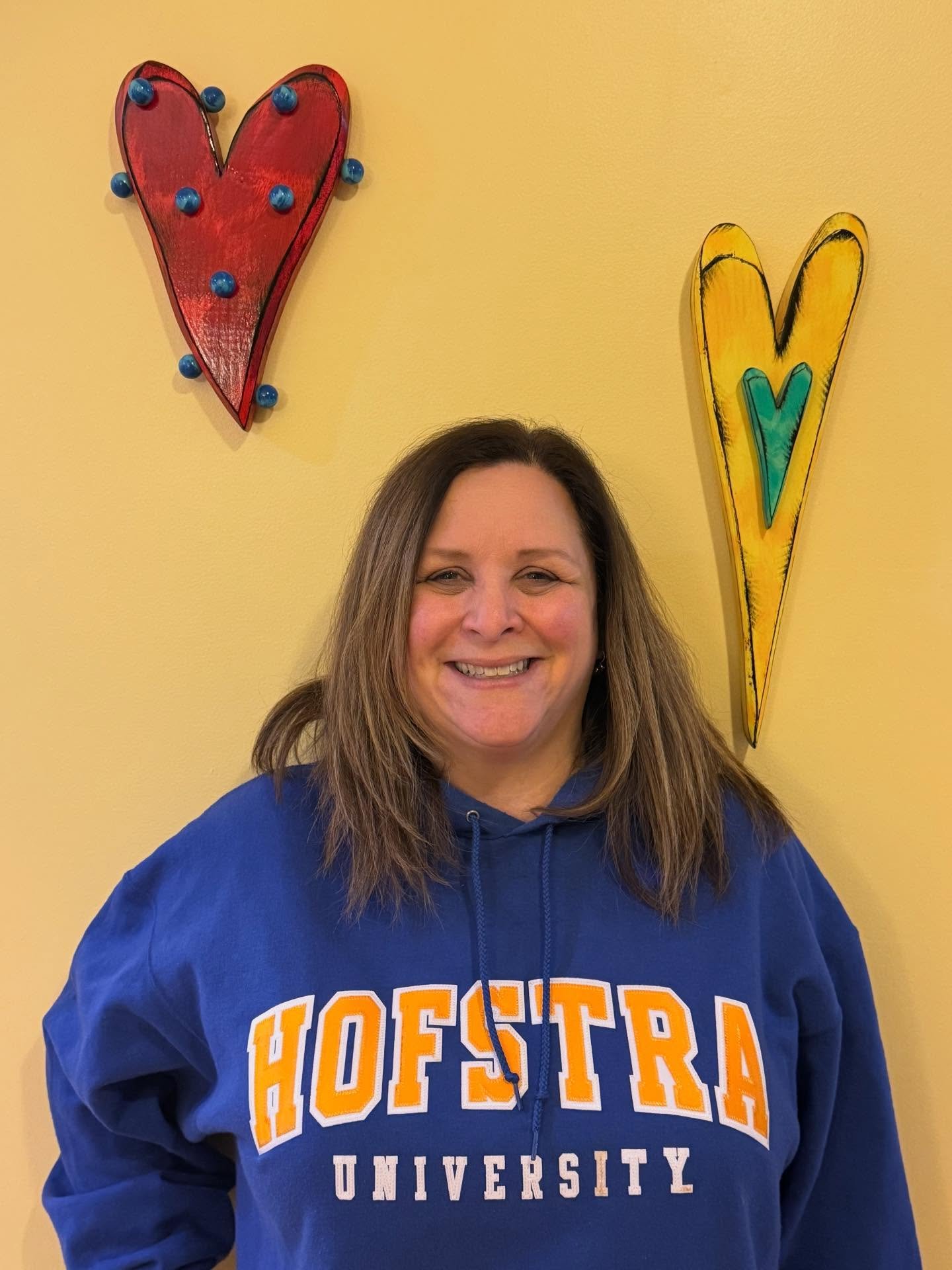 The REF Team and student ambassadors are excited to participate in College Sweatshirt Day with the City of Rochester and Rochester City School District! #CollegeSweatshirtDayROC 

@cityofrochesterny @rcsdnys 

#rochestereducationfoundation #collegeac