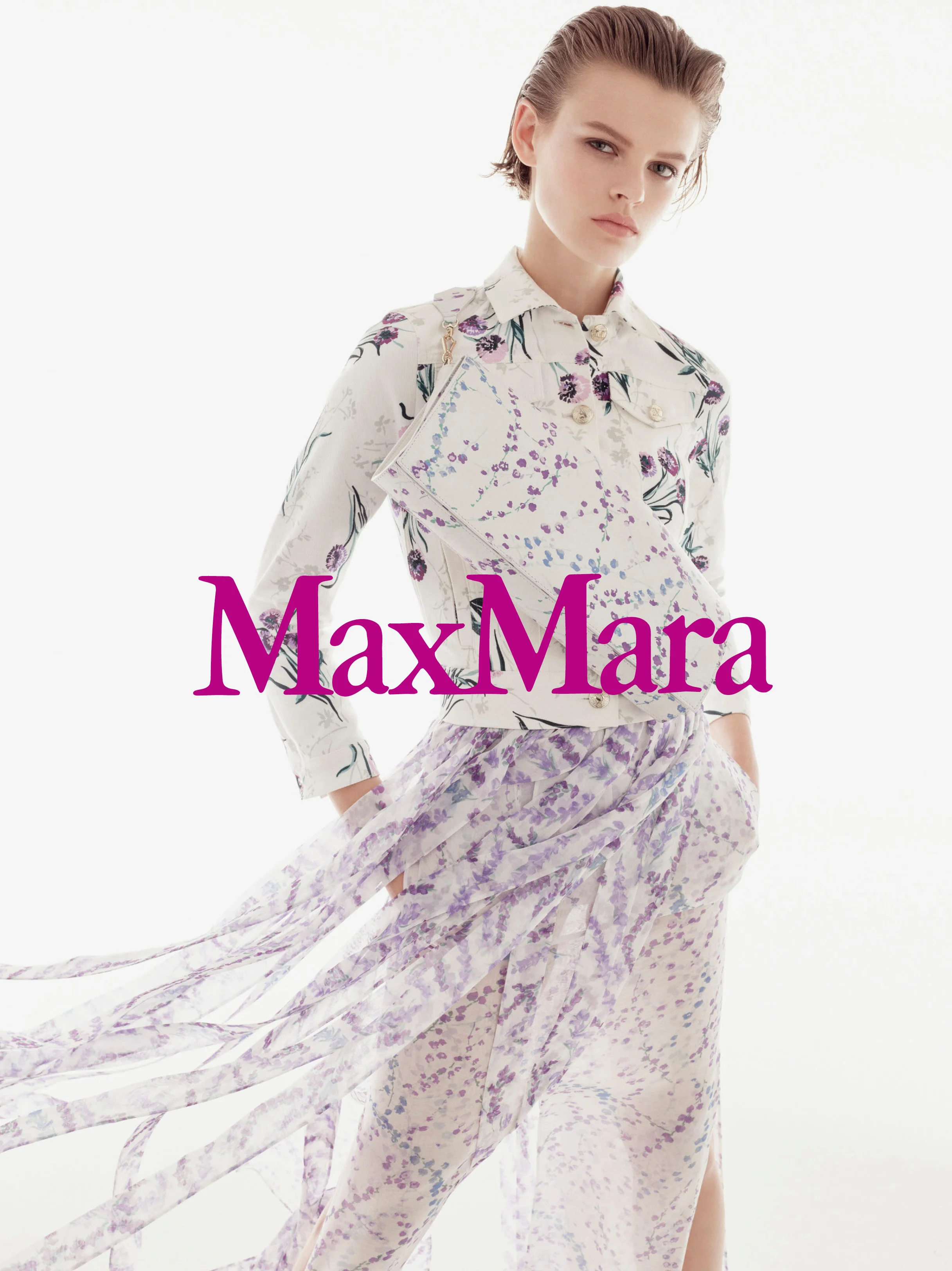 #maxmara #ss18 #stevenmeisel #carineroitfeld #carataylor #fashion #campaign #jimkaemmerling #patmcgrath #guidopalau