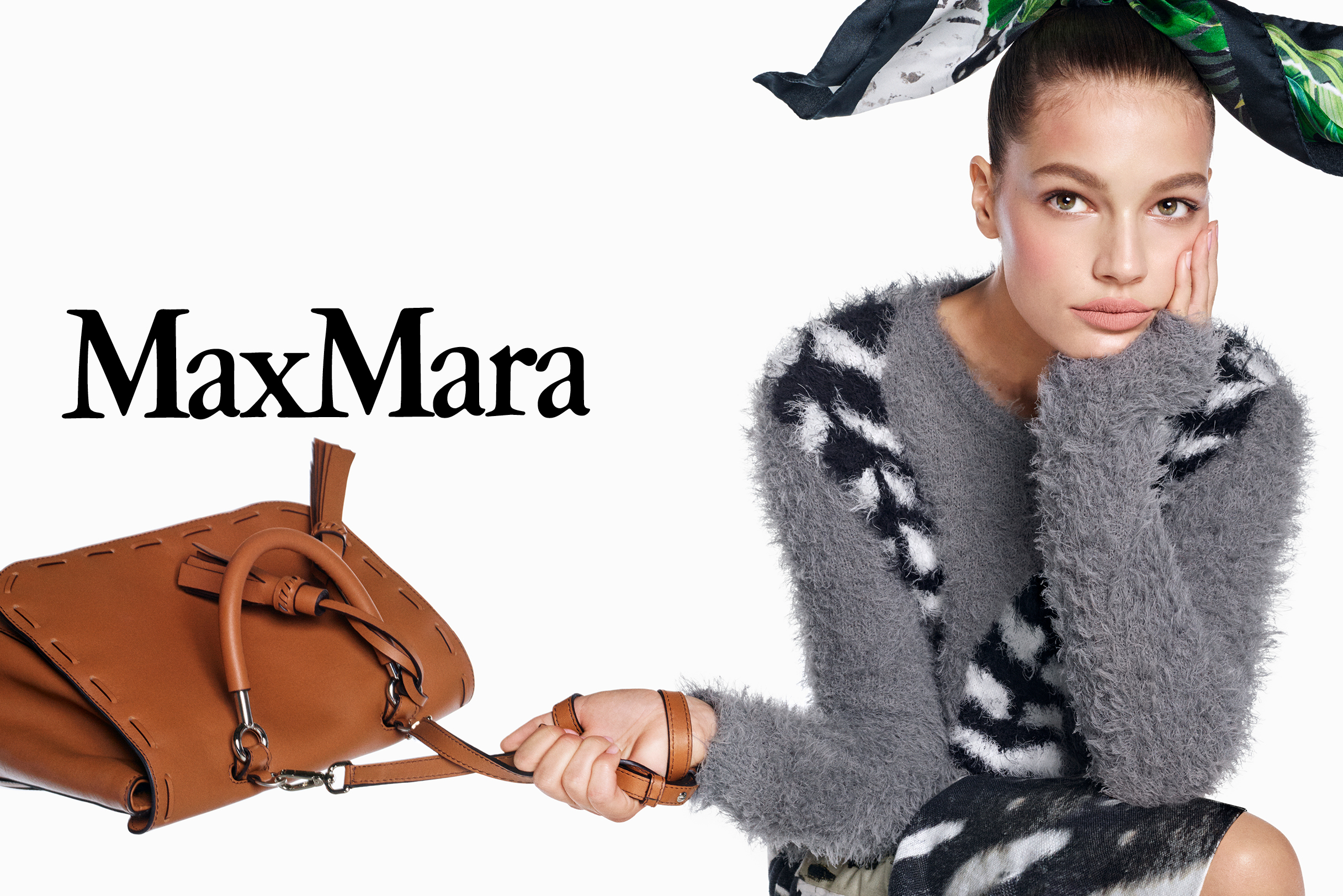 #maxmara #ss17 #stevenmeisel #carineroitfeld #faretta #fashion #campaign #jimkaemmerling #patmcgrath #guidopalau