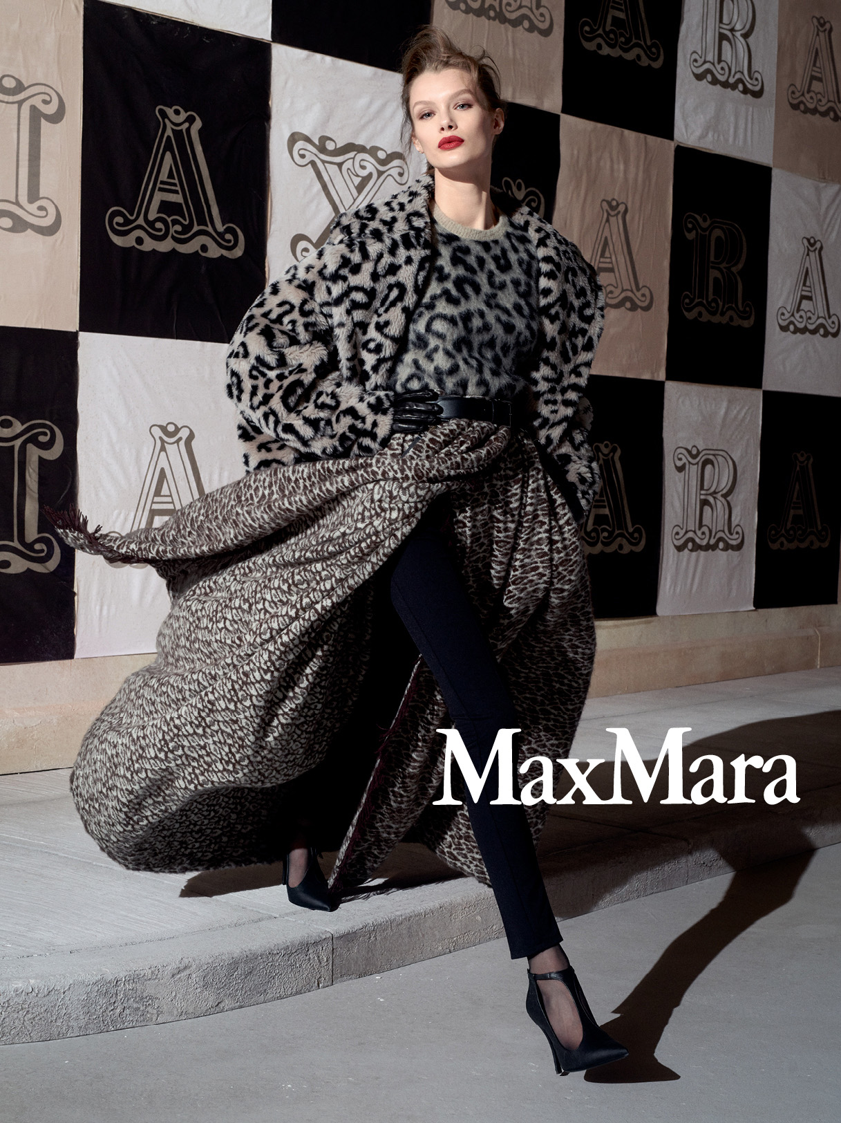 FALL18_MAXMARA_URL7without3.jpg