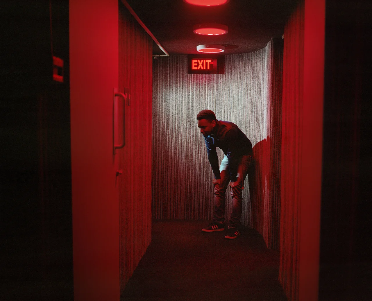 Hemelliggaam or The Attempt to be Here Now – Tommaso Fiscaletti  & Nic Grobler