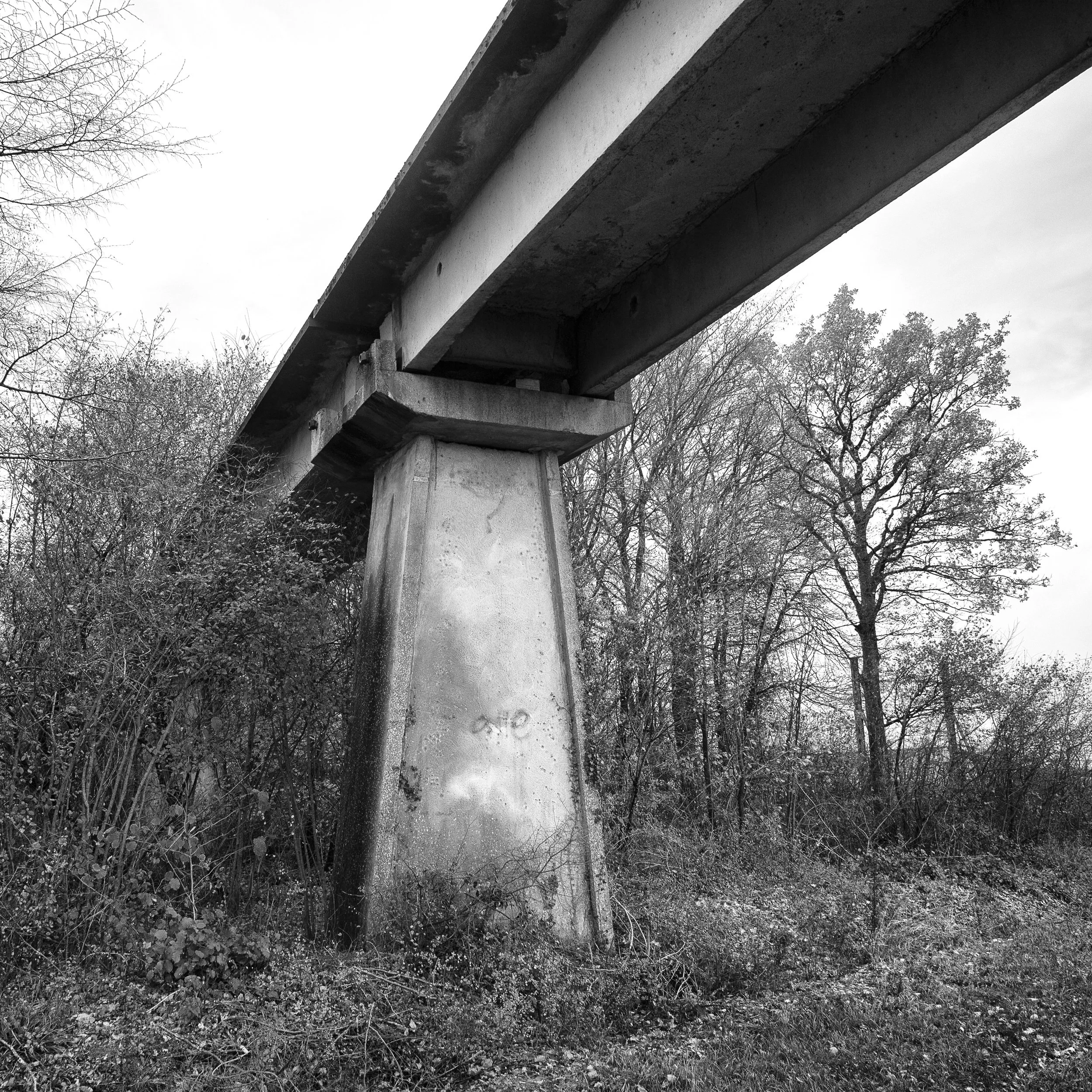 3 Viaduc, pilier 112 LDD EXPO FERRARI ART GALLERY.jpg