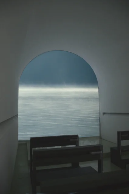 IRMER_Moritzkirche_Videoinstallation_Kreuzkapelle_72dpi.jpg