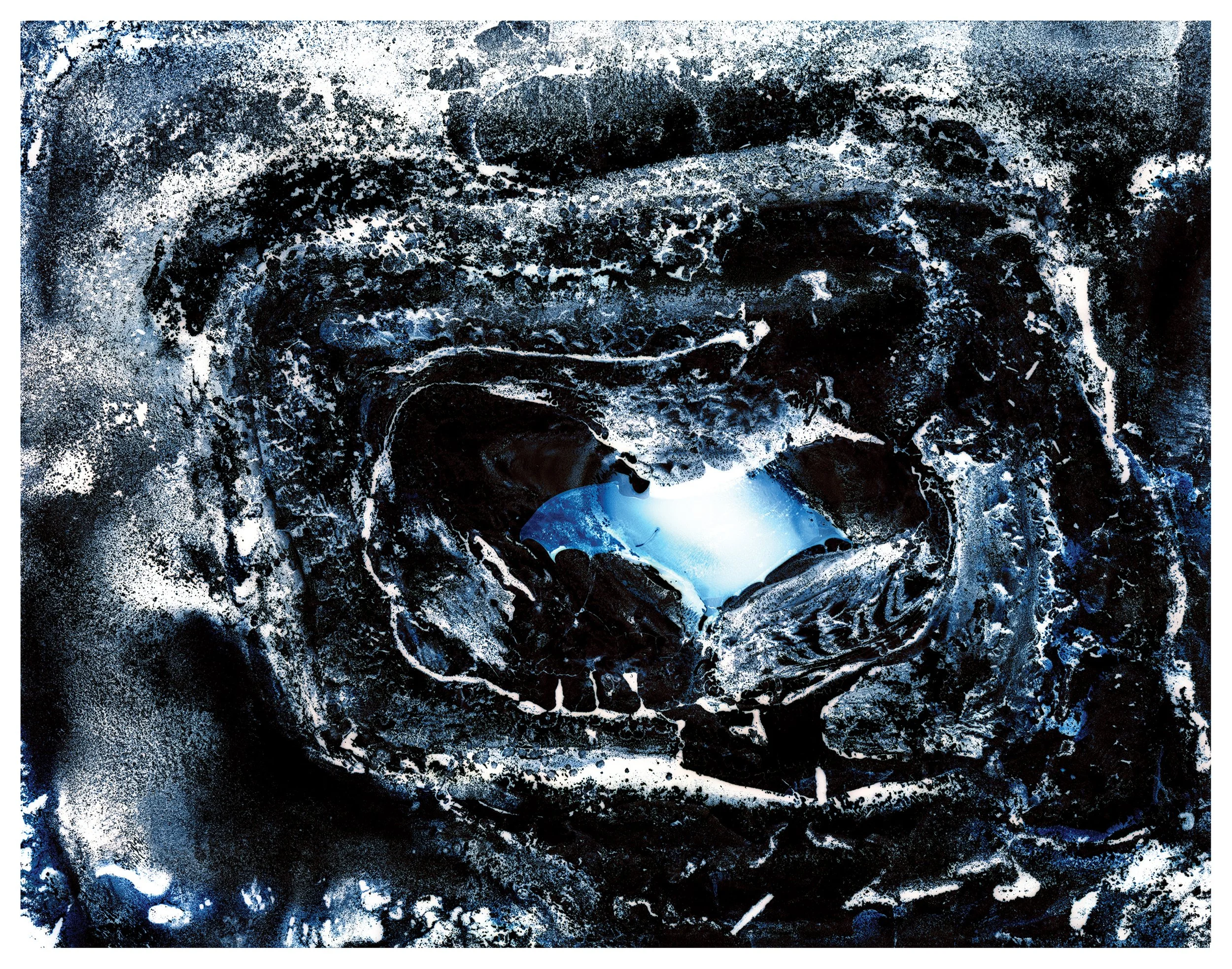 Unrepresented by a ppr oc he | Paris