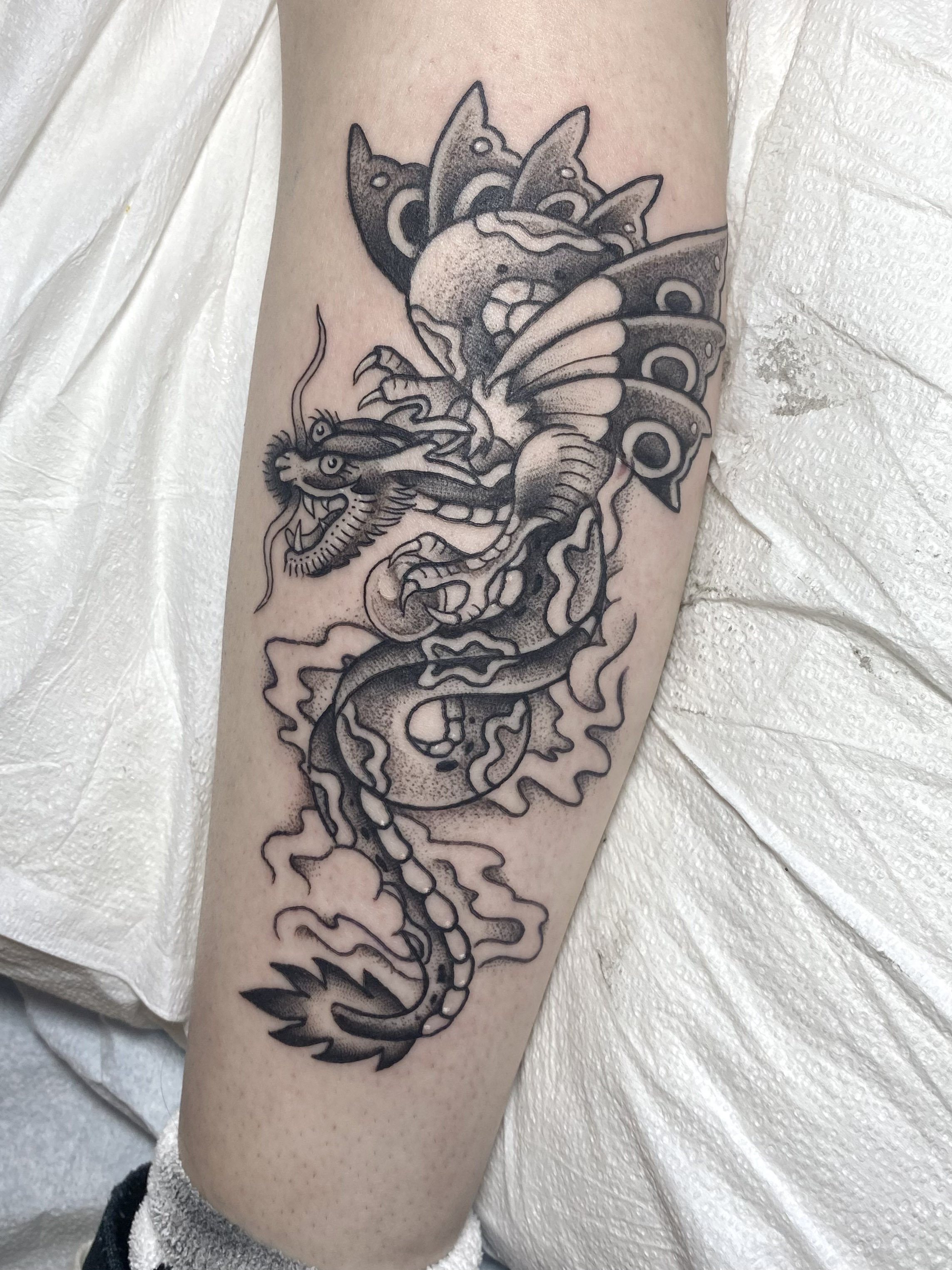 Luisa-Gonzalez-Dragon-and-Snake-Tattoo-Great-Wave-Tattoo-Austin-Texas_8182.jpg