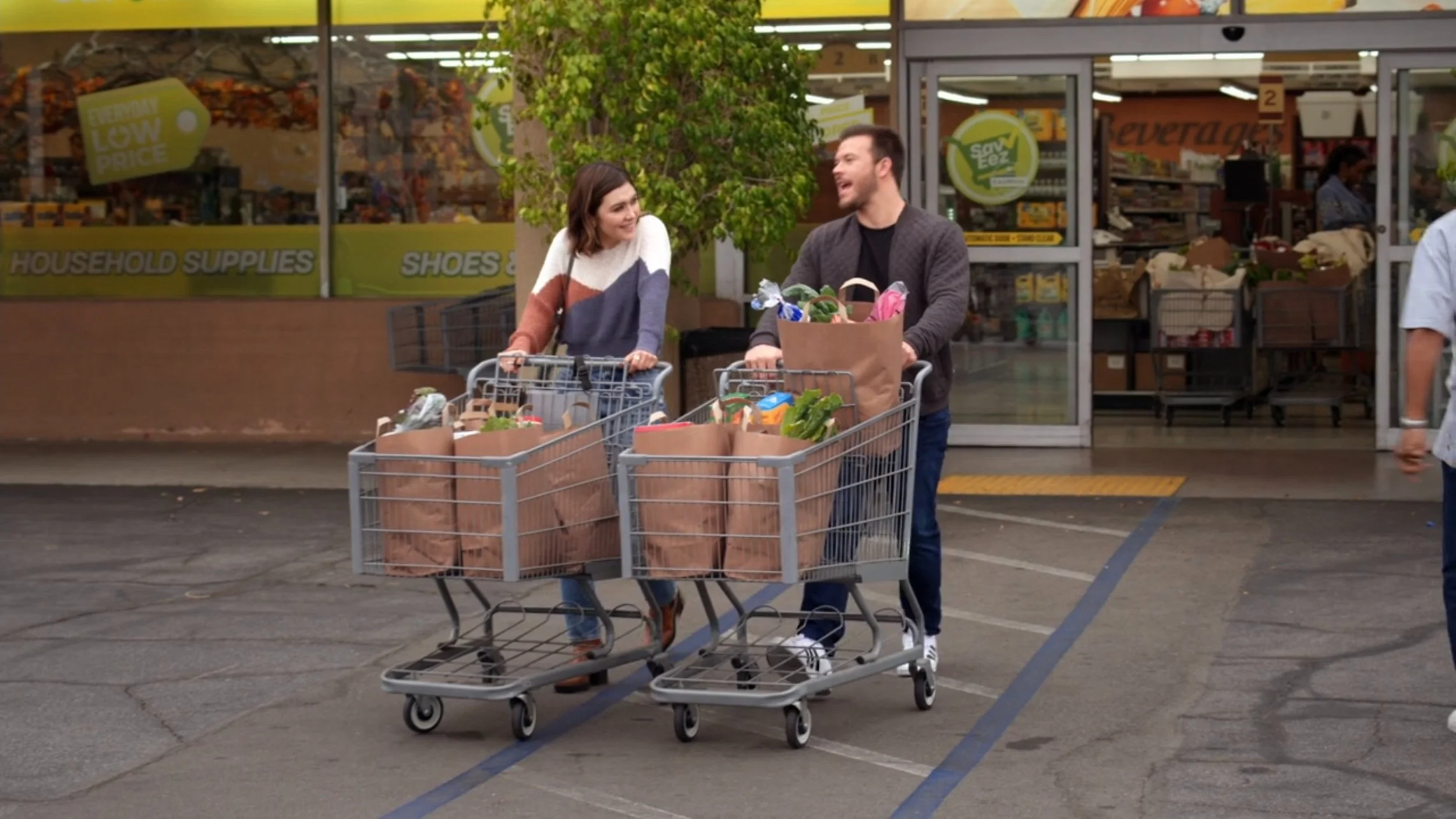 VS--DisneyPlus-HomeEconomics-0’20” (5).jpg