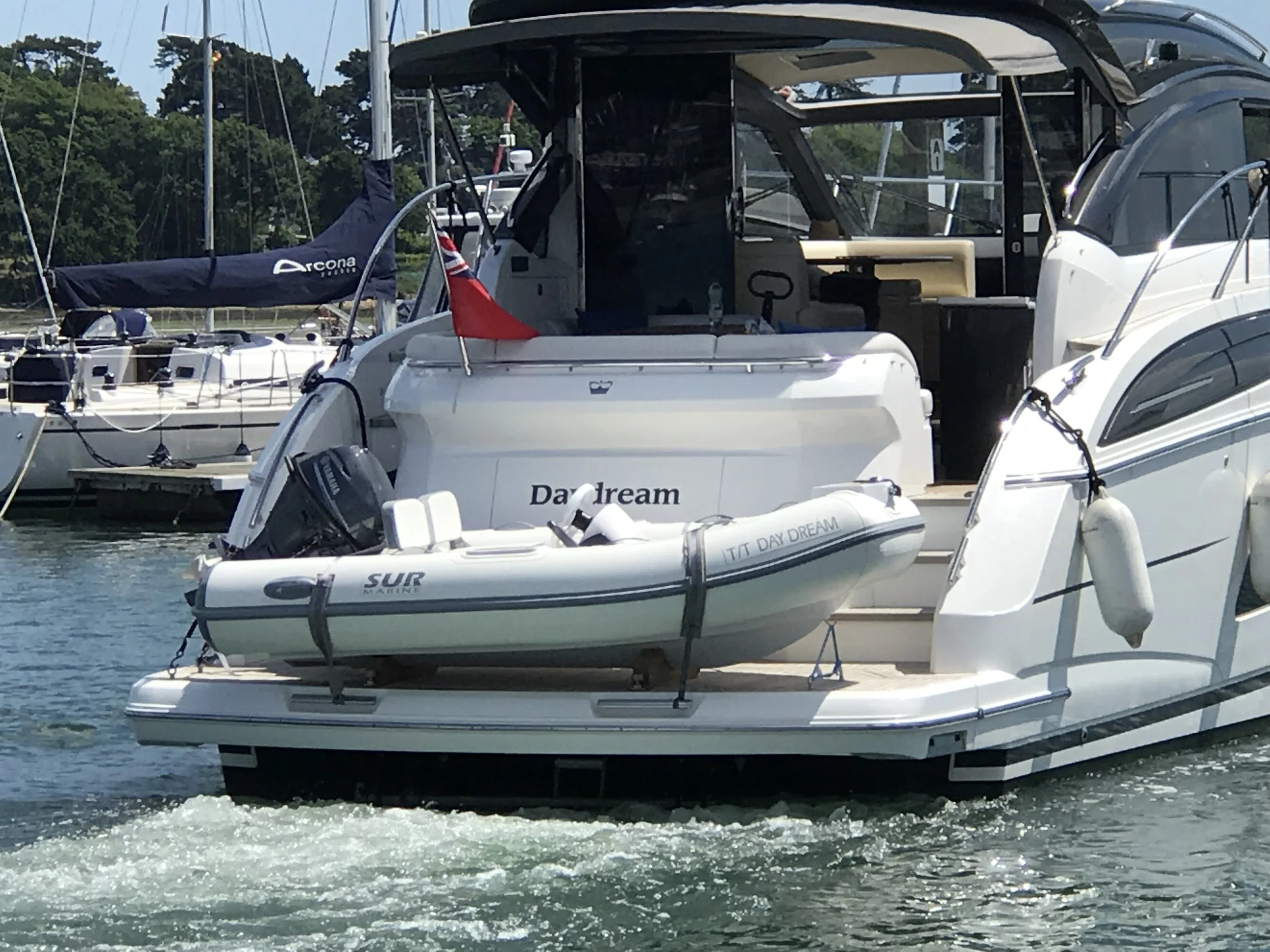 Princess V48 2016 & SUR Marine ST 290
