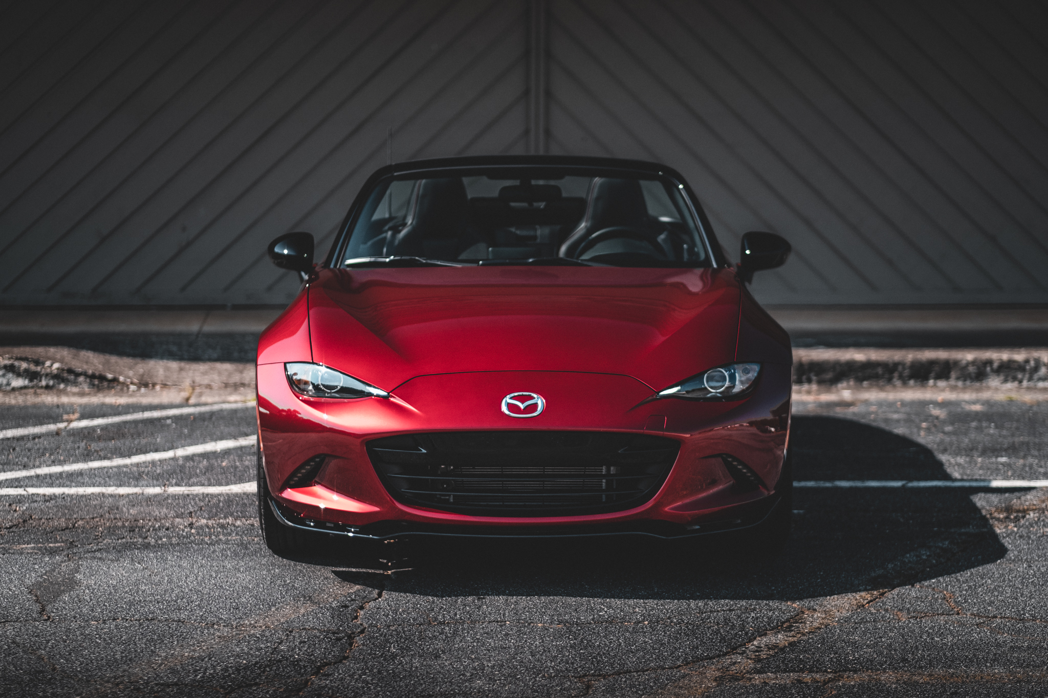 LuxuryReports_2019_Mazda_MX5_Club_0012_WEB.jpg