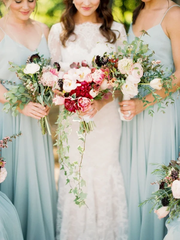bride and bridesmaid wedding bouquets.jpg