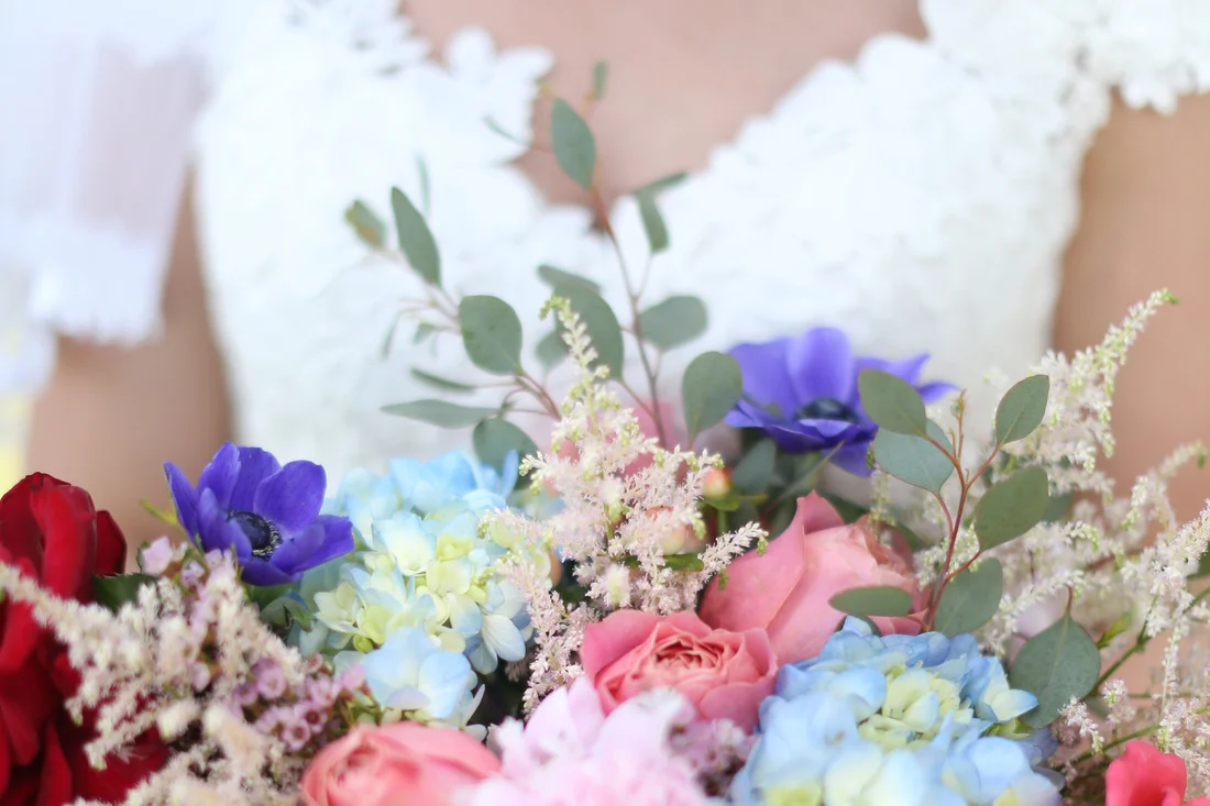 multicolored wedding bouquet.jpg