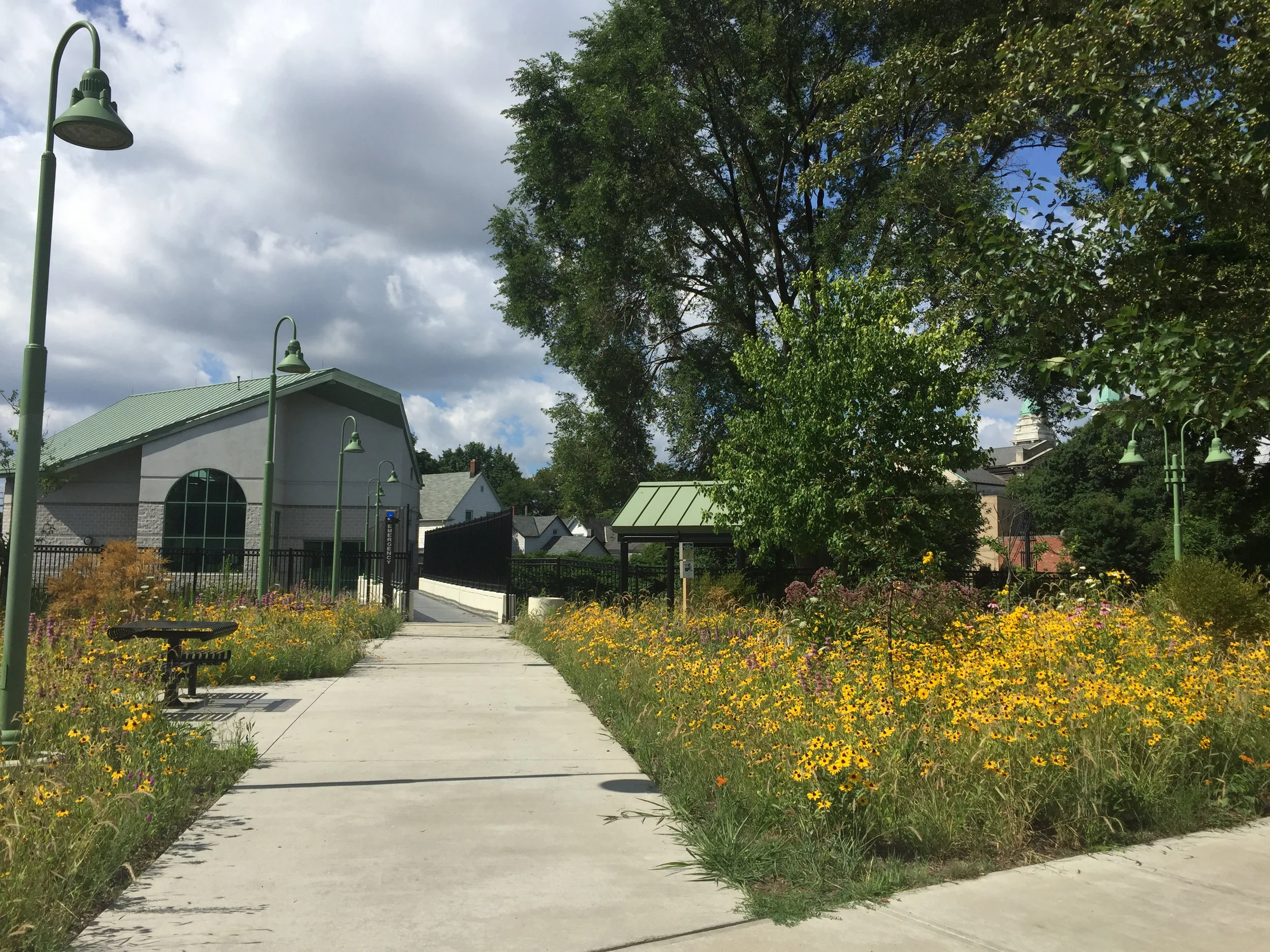 Cleveland EcoVillage — Detroit Shoreway