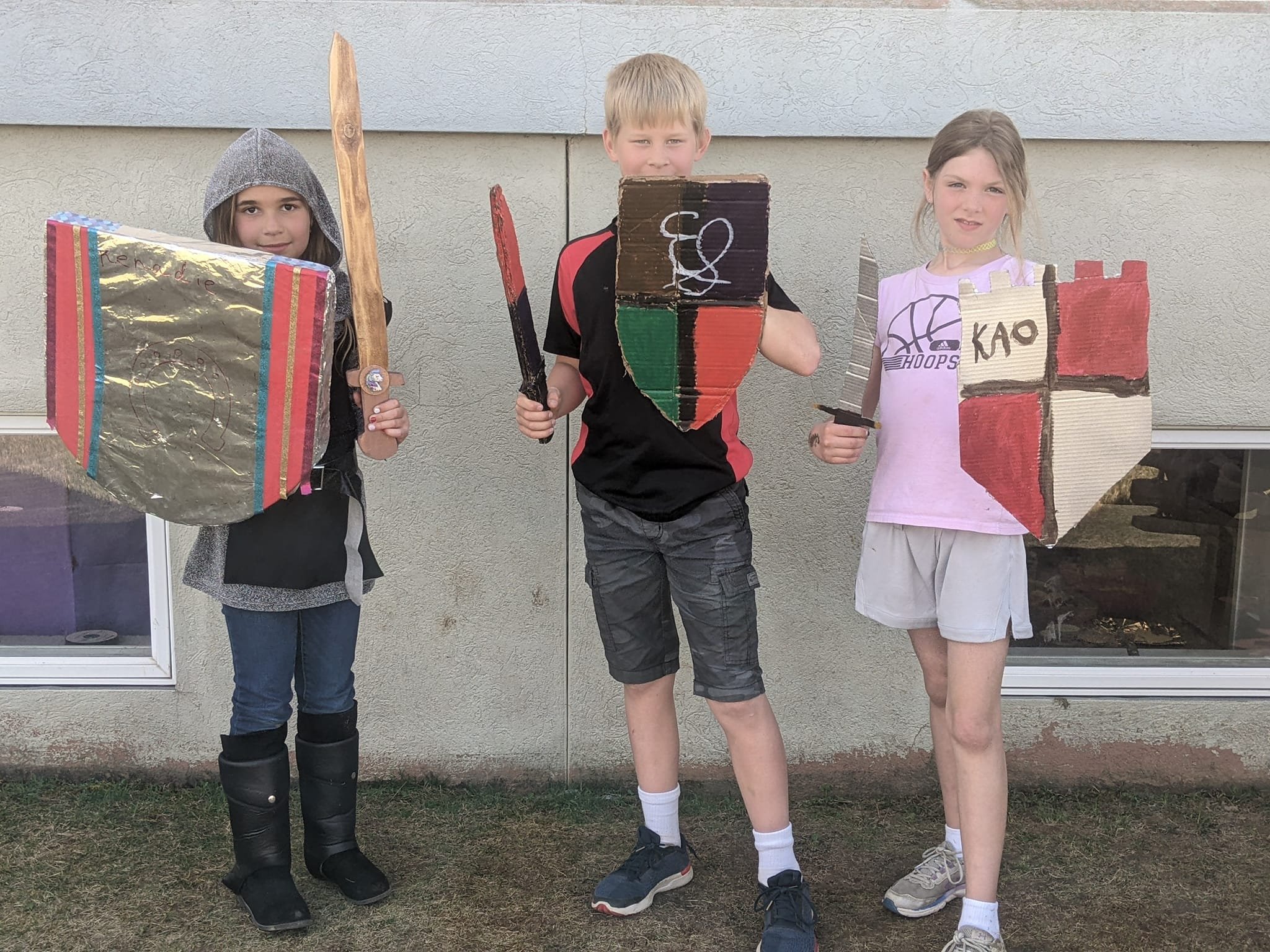 Medieval Feast 2023 Kenadie Easton Kelly.jpg