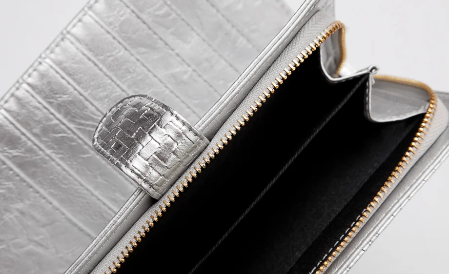 wallet_inside_f_MG_2053.jpg