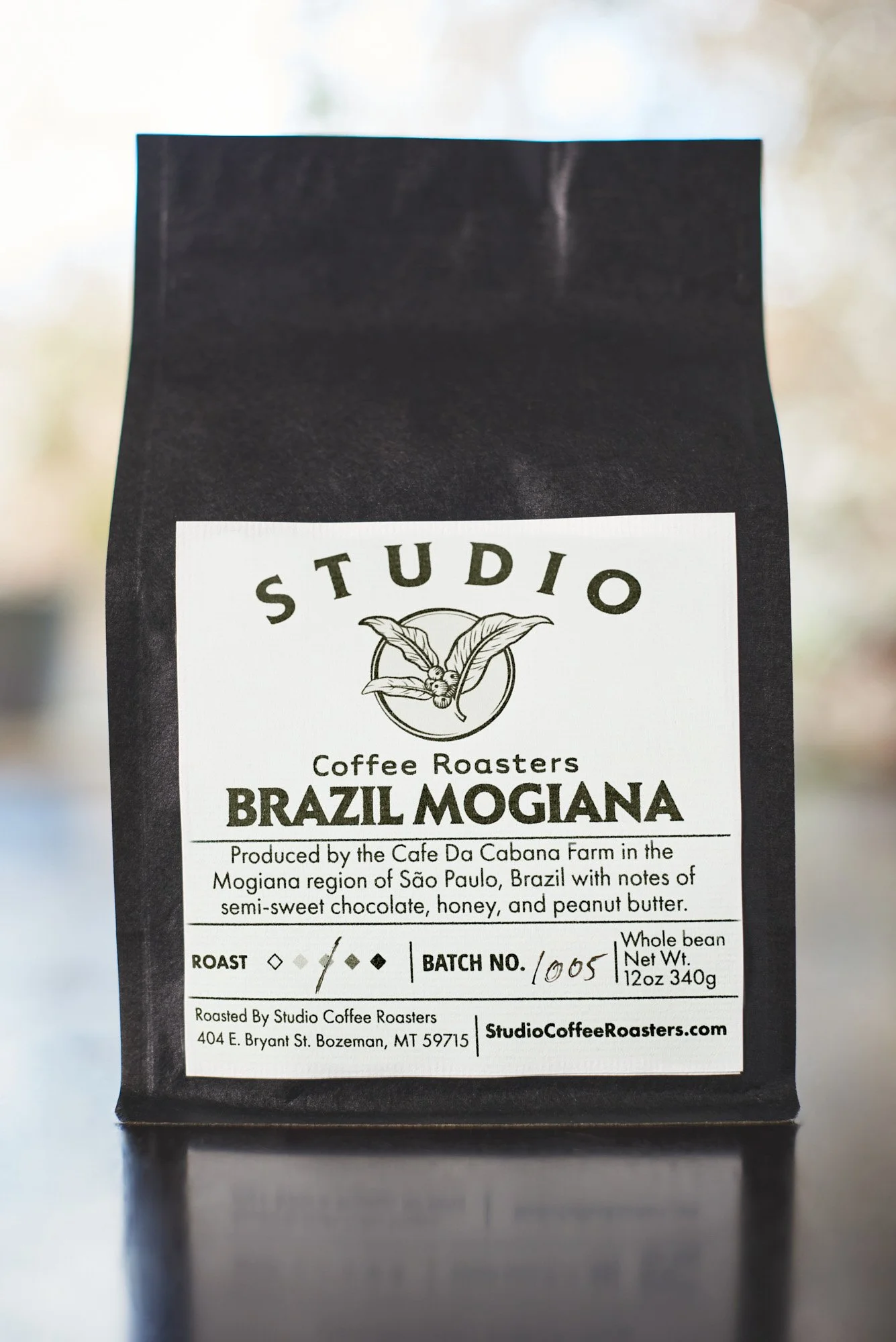 Brazil_Mogiana_12oz_studio_coffee_0540_opt_web.jpg