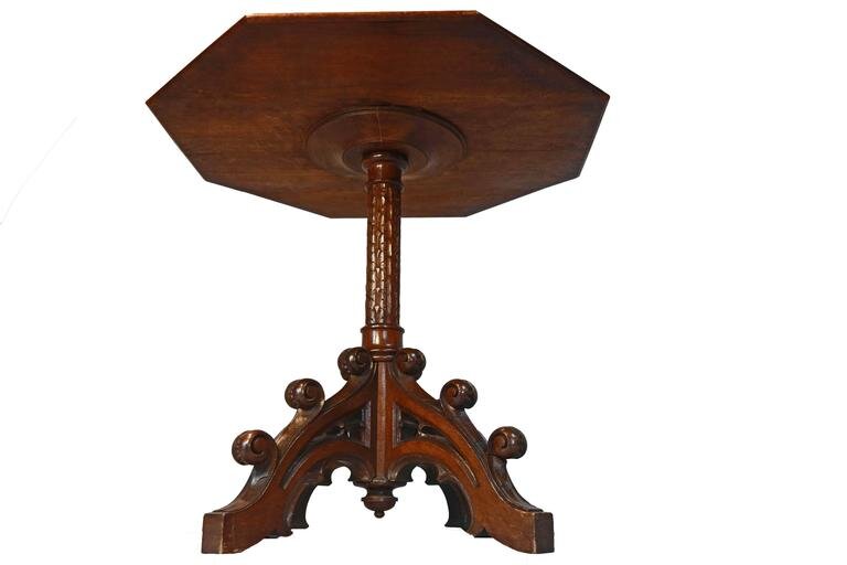 Spiral_Table_Front_Angled_View_FINAL_l.jpg