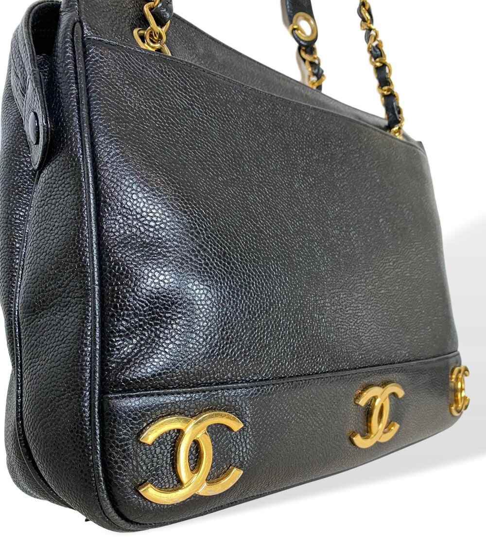 Vintage CHANEL black lamb leather large classic bag with double