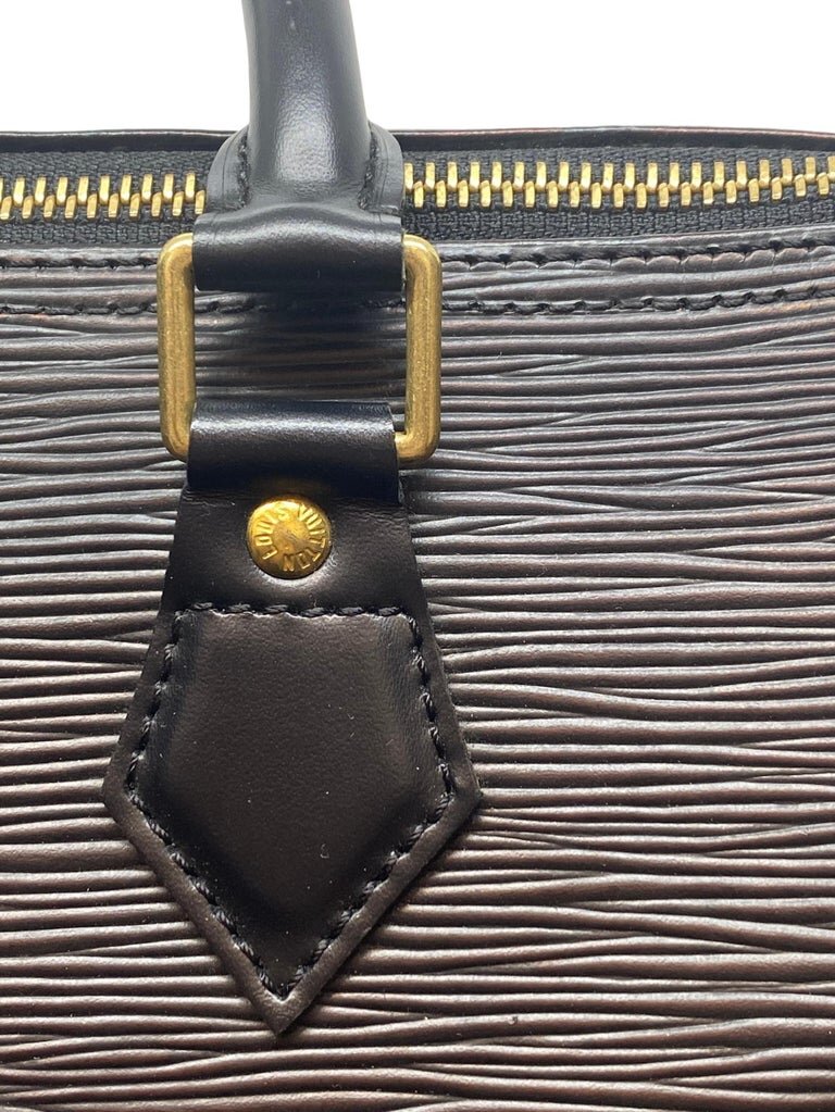Louis Vuitton Speedy 25 Black EPI Leather Handbag, France 2002. at