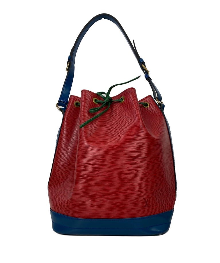Sold at Auction: Louis Vuitton Monogram Noe Bucket Bag 1992