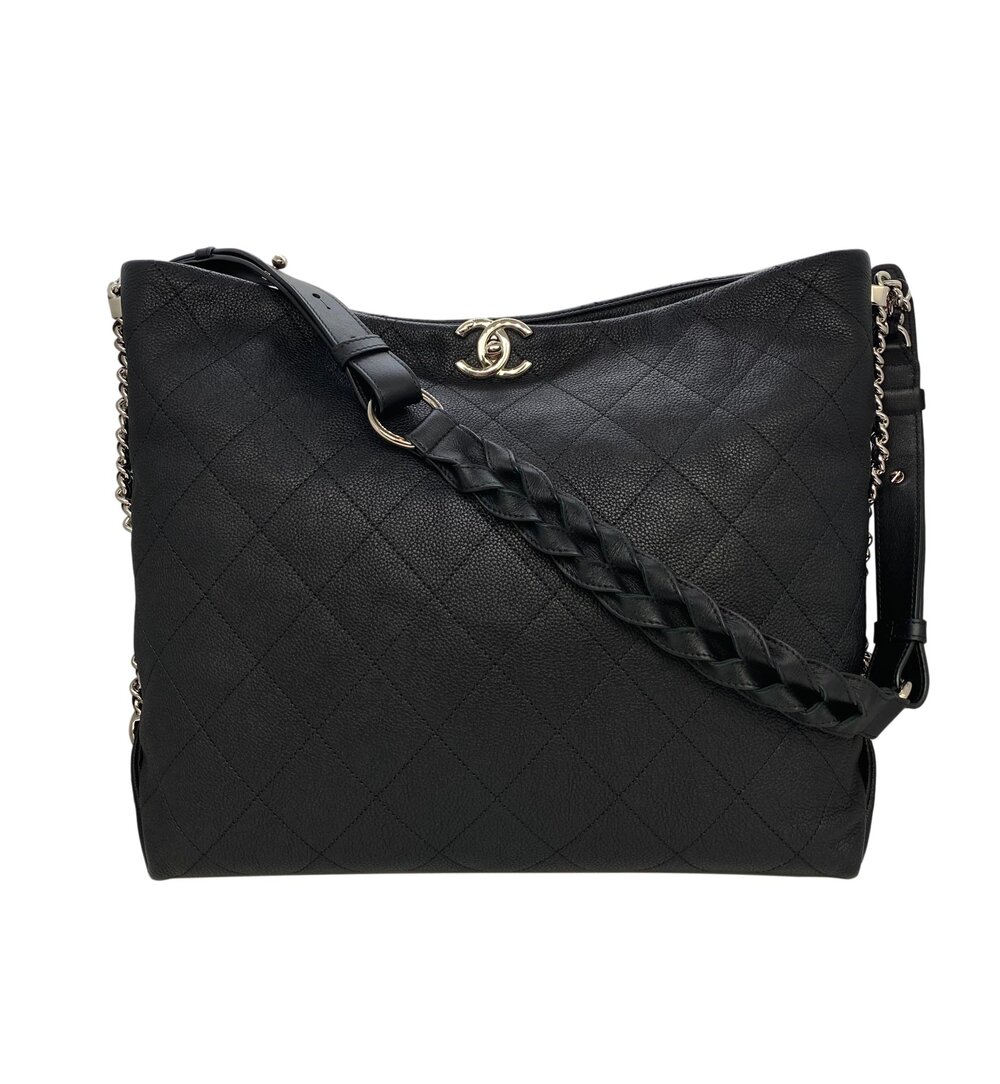 Chanel Black Caviar Leather Surpique CC Hobo Chanel