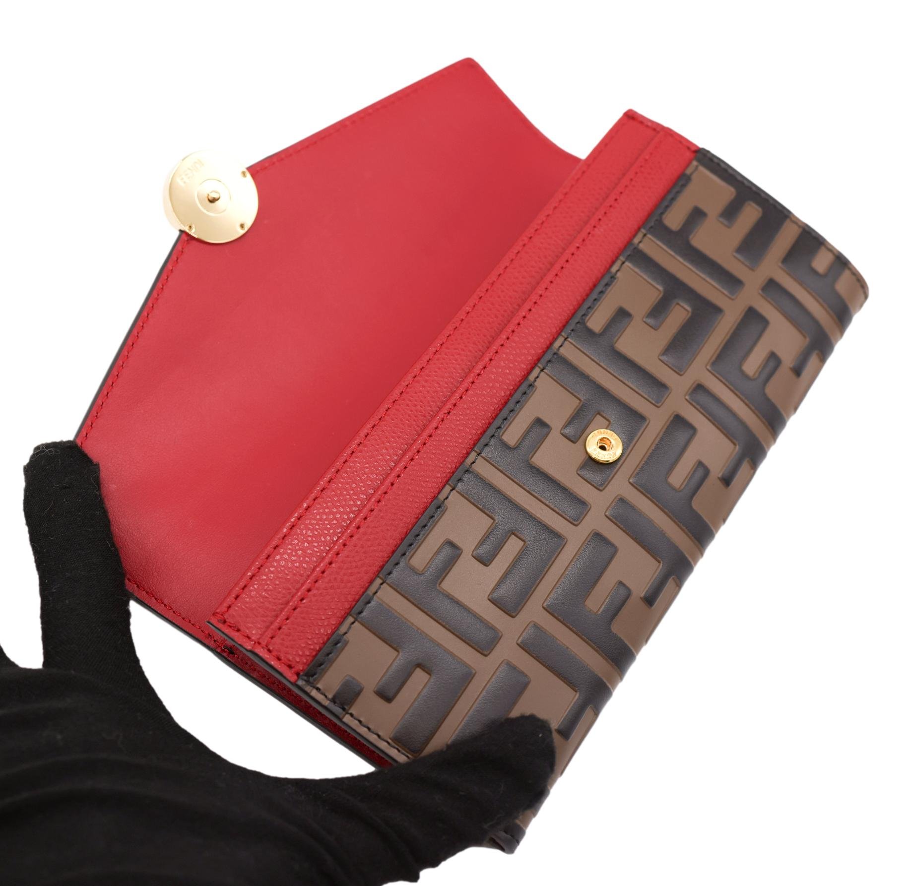 gildedagechristmasbags-6_clipped_rev_1.jpeg