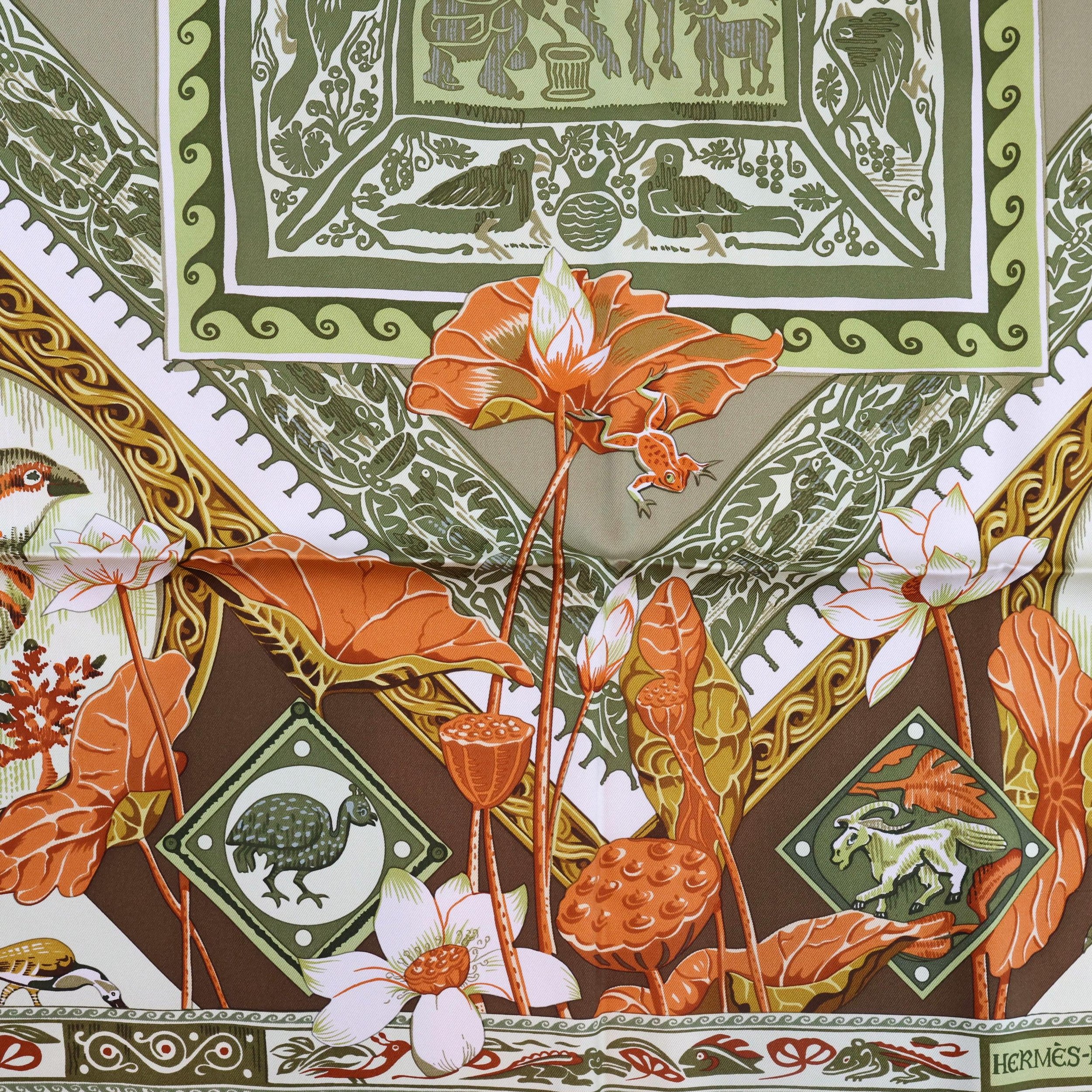 SCARVESFORGILDEDAGE-156_clipped_rev_1.jpeg