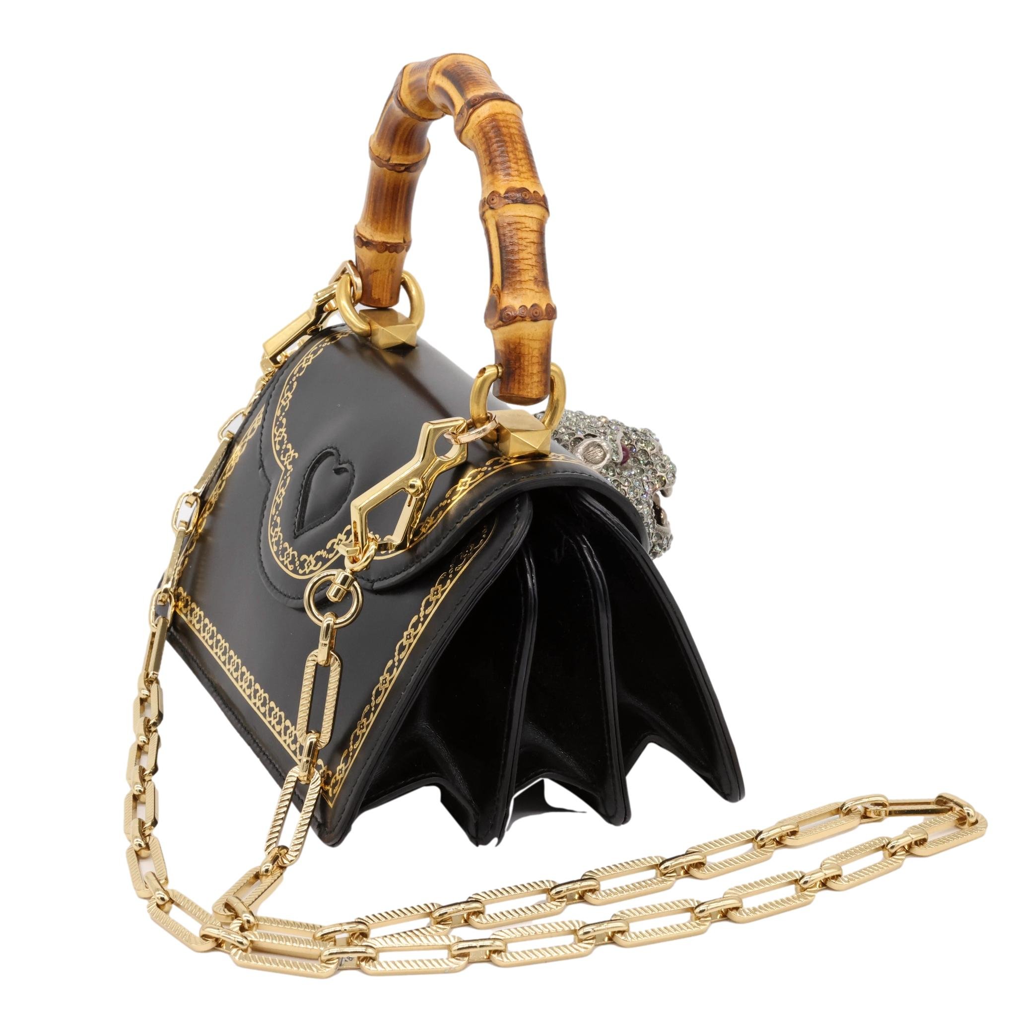 GILDEDBAGSAGESTORE_-30_clipped_rev_1.jpeg