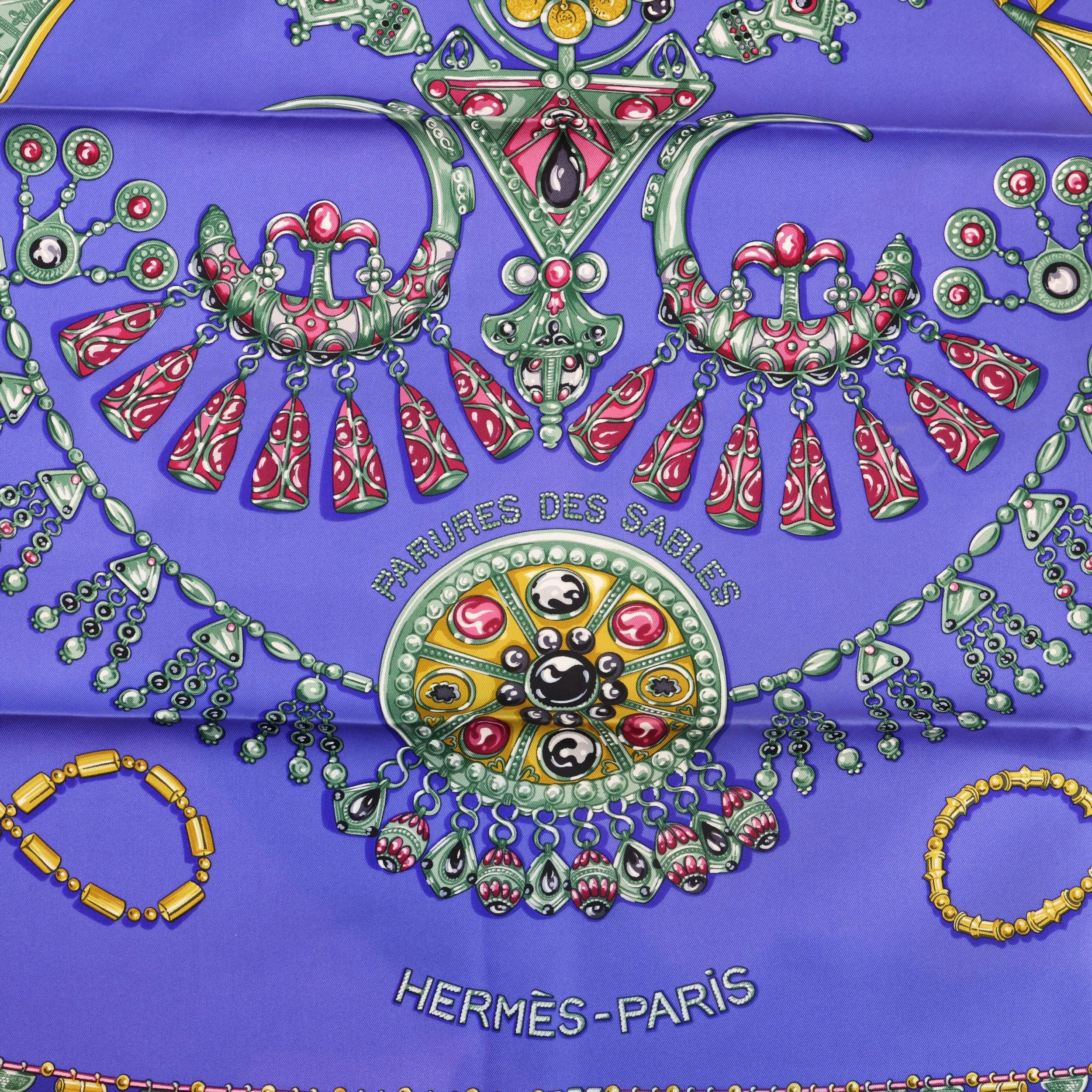SCARVESFORGILDEDAGE-178_clipped_rev_1.jpeg