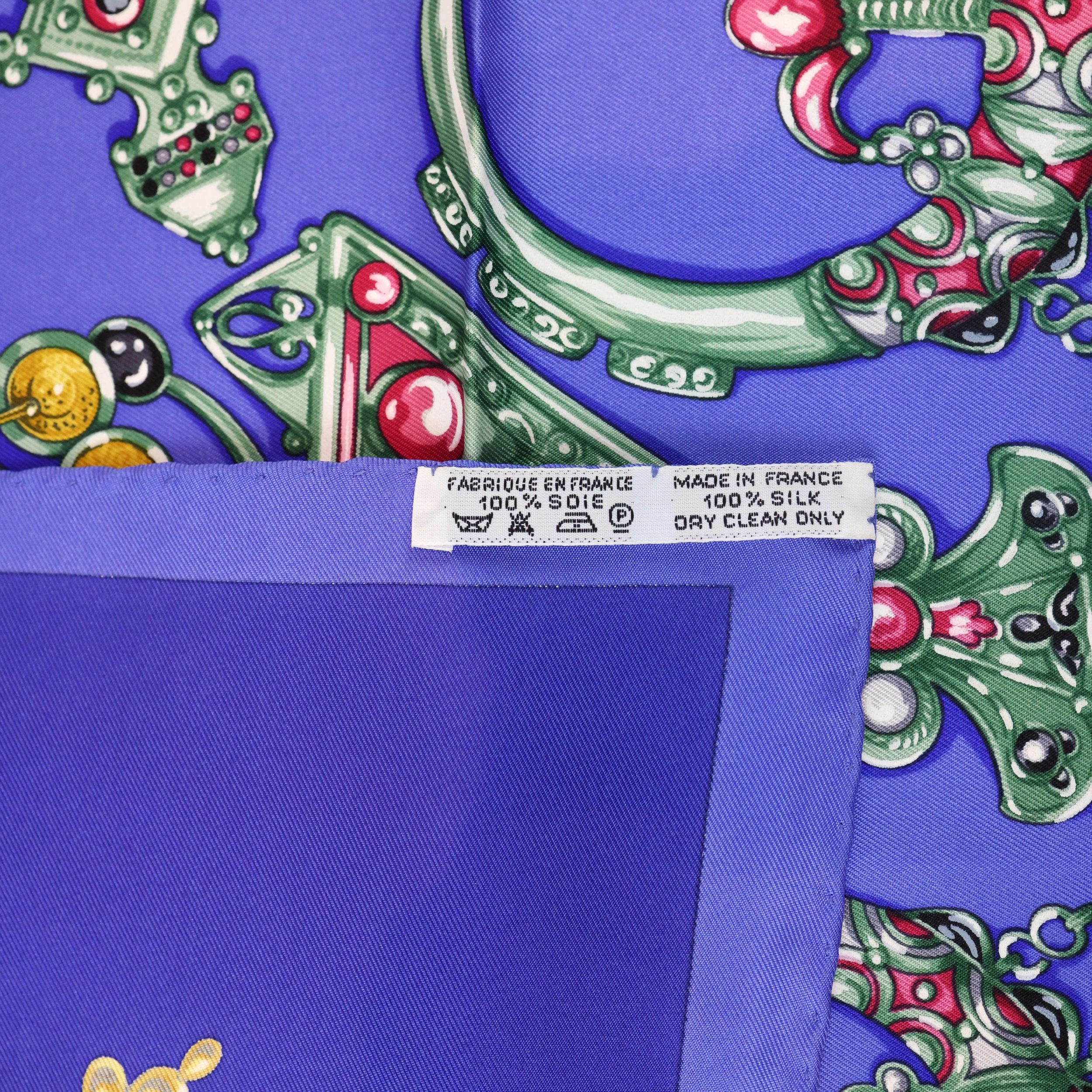 SCARVESFORGILDEDAGE-180_clipped_rev_1.jpeg