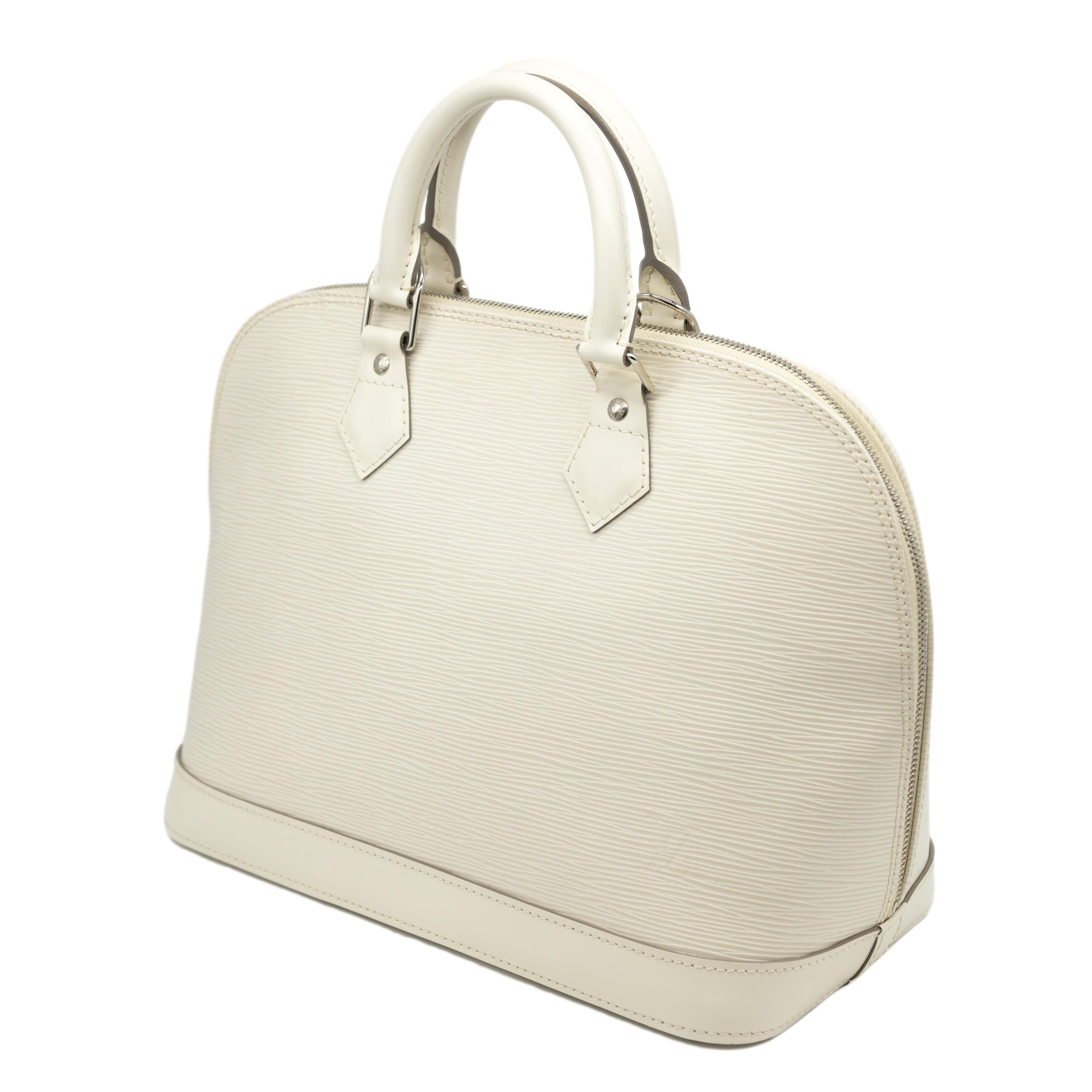 gildedagevintagebags2022-39_clipped_rev_2.jpeg